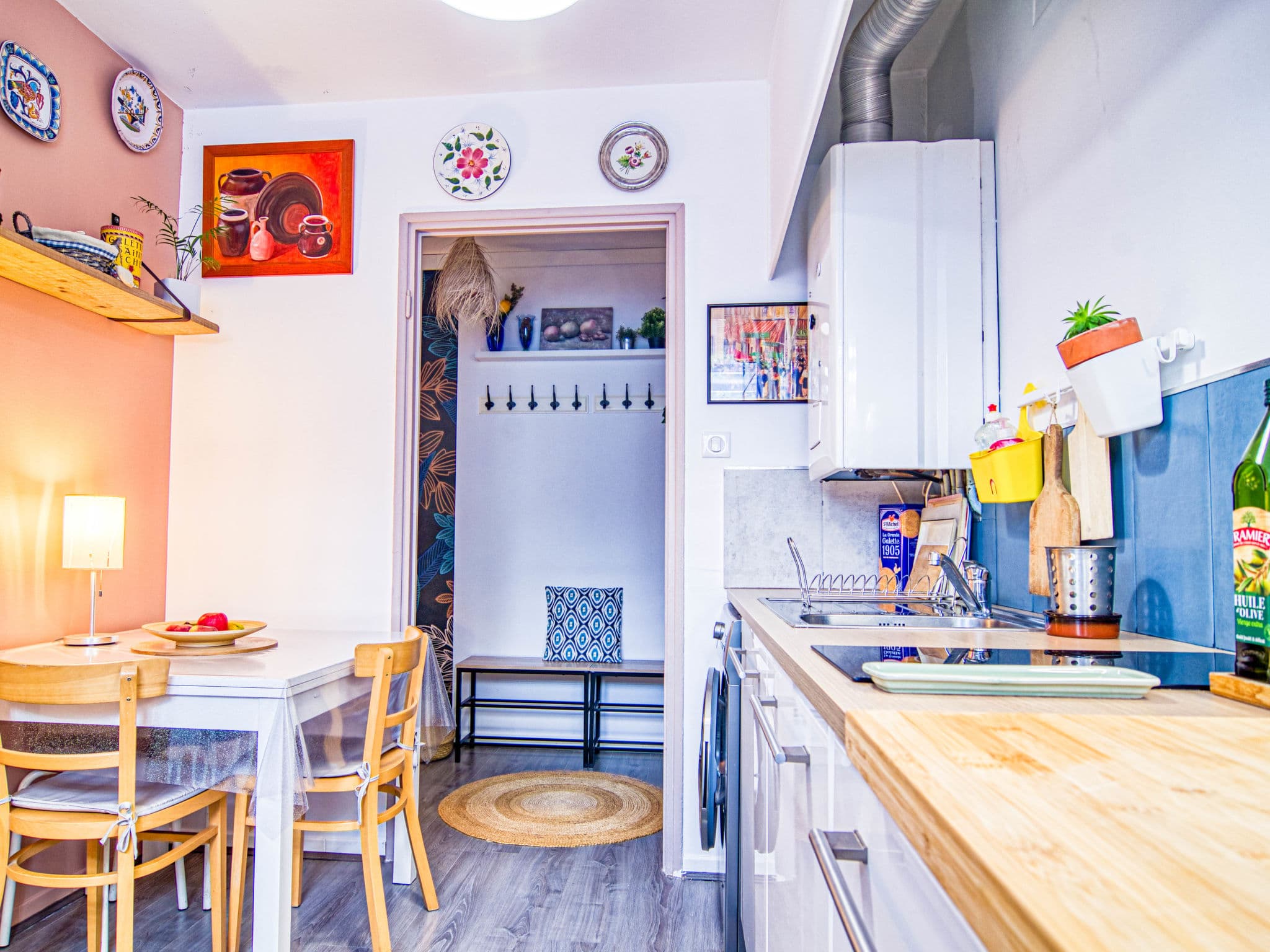 Kitchen / Dining Room