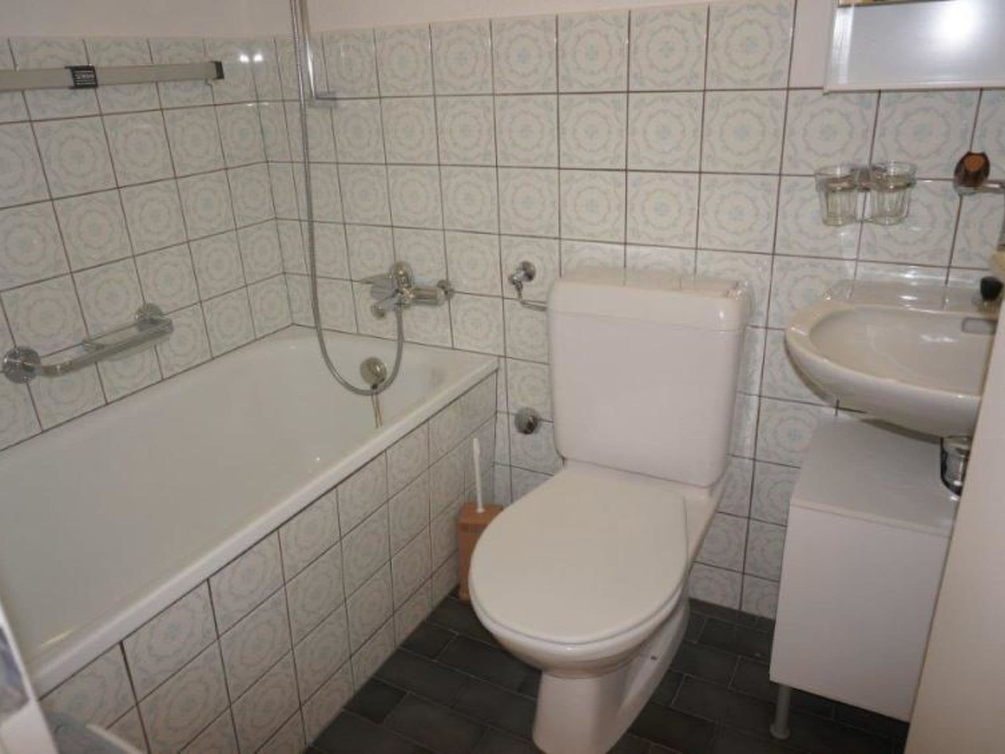 Gallery Image 15