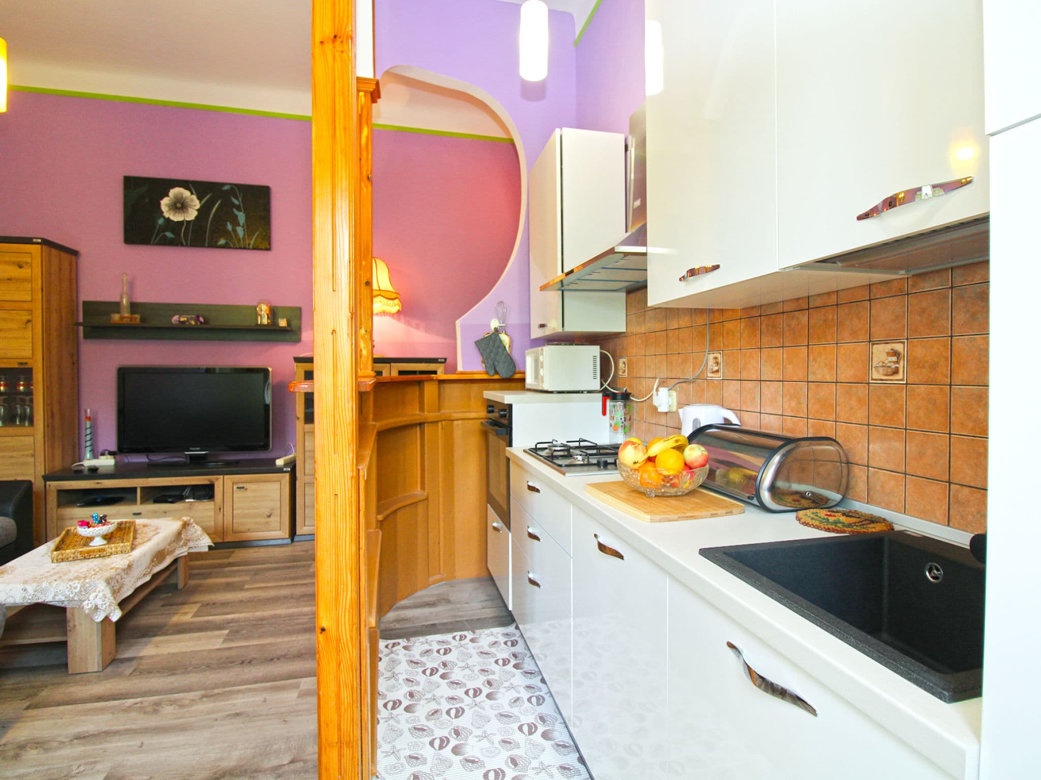 Kitchen / Dining Room
