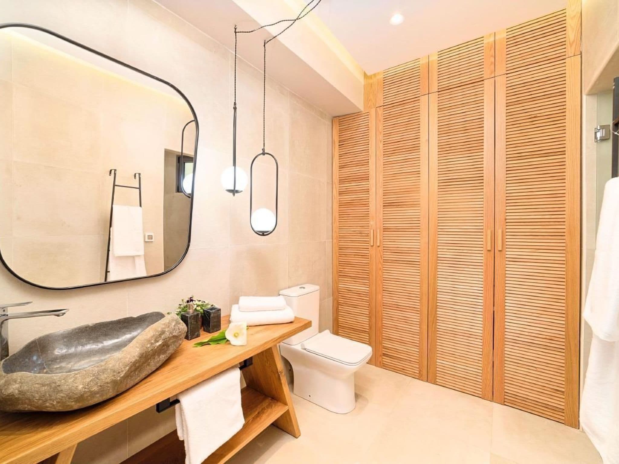 Bathroom / Wellness