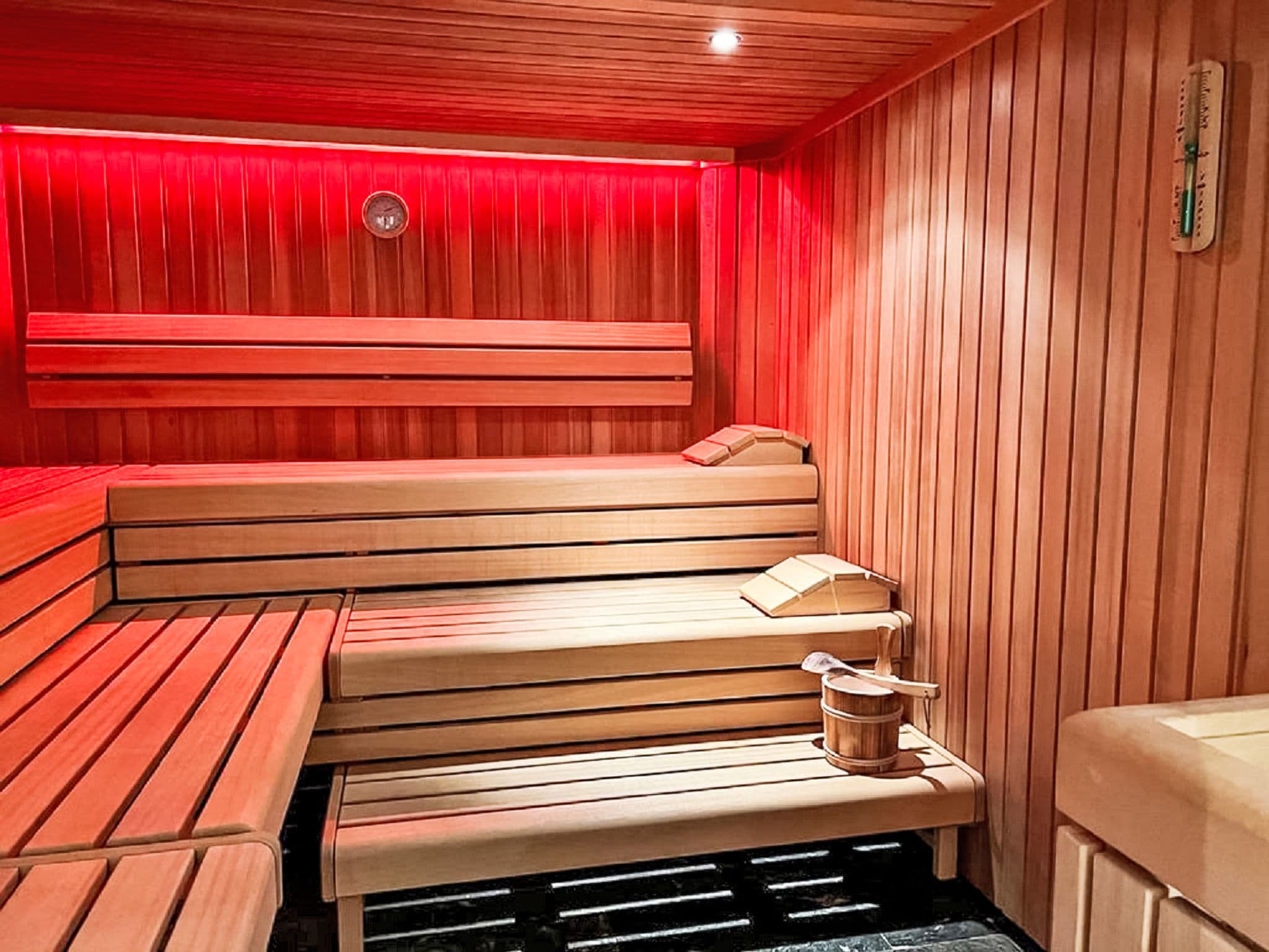 Bathroom / Wellness