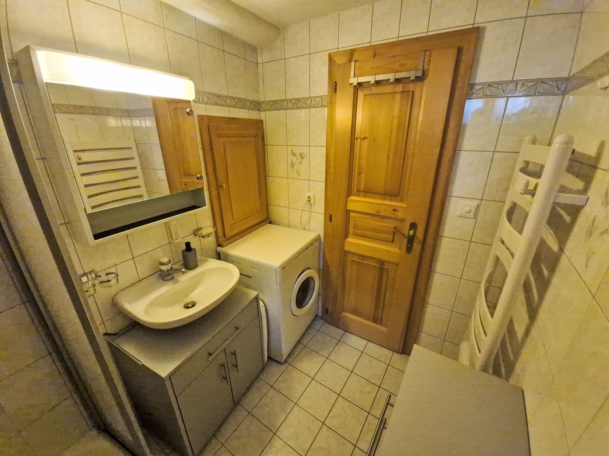 Bathroom / Wellness