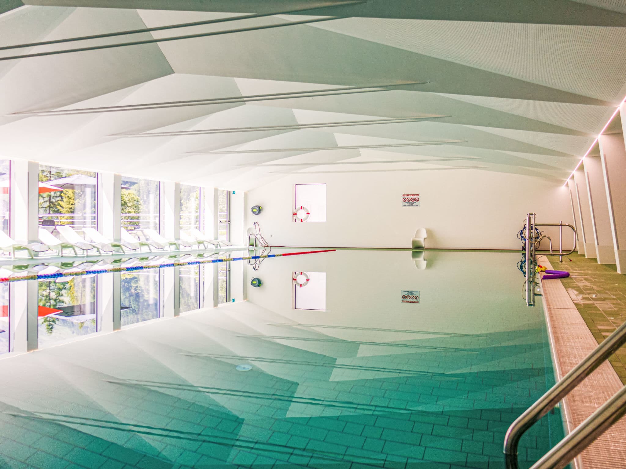 Pool Indoor