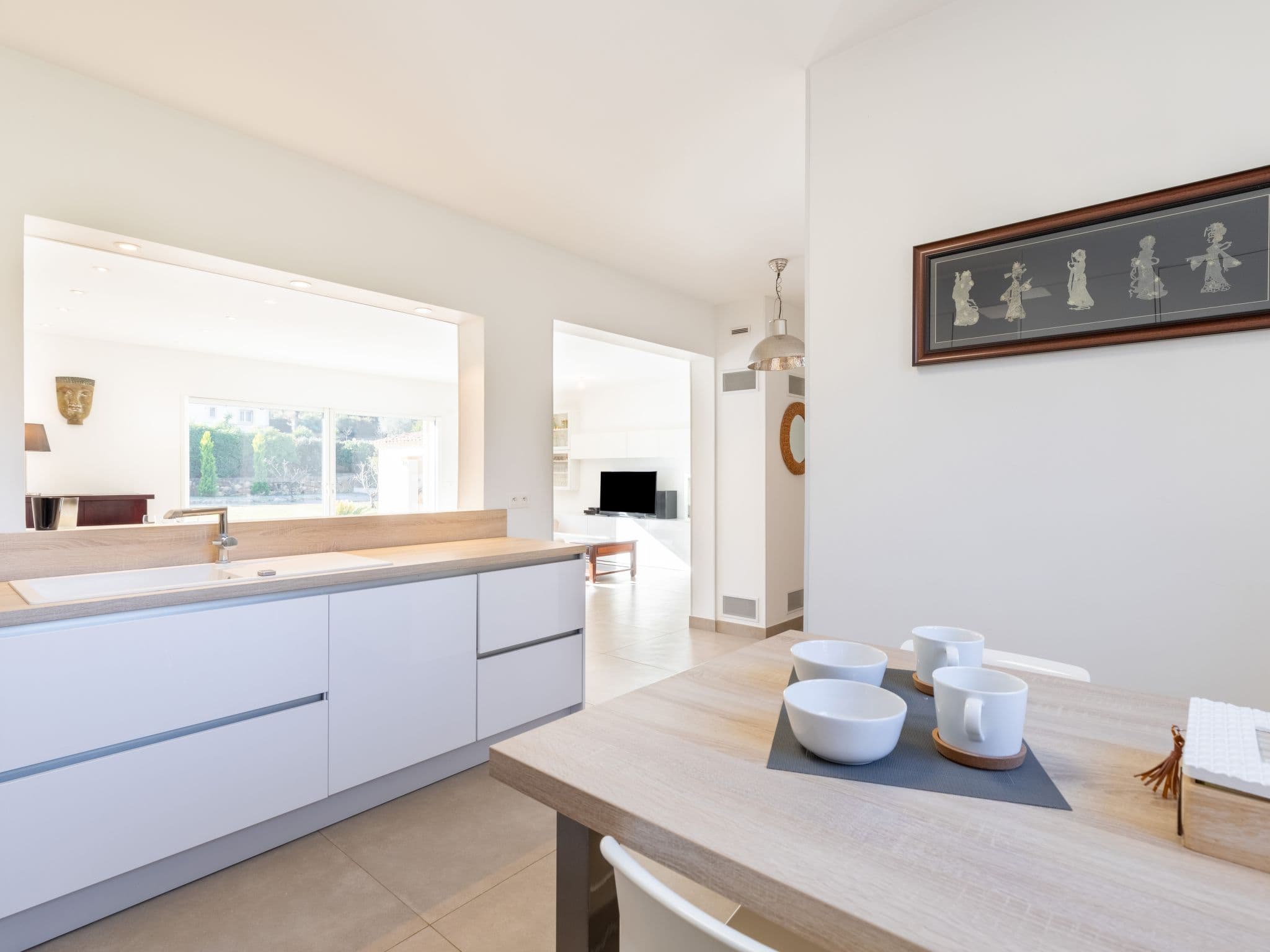 Kitchen / Dining Room
