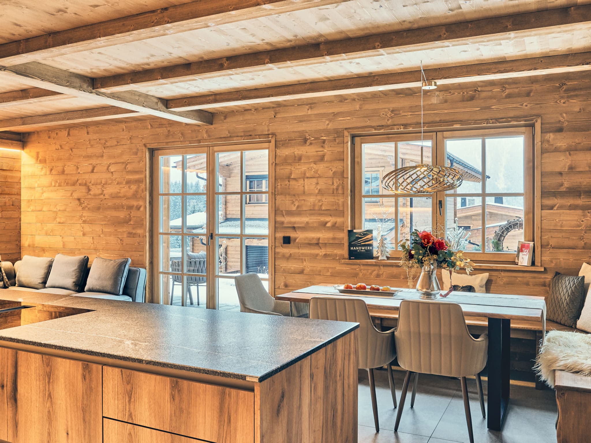 Kitchen / Dining Room