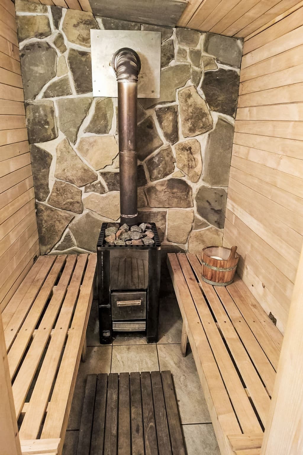 Bathroom / Wellness