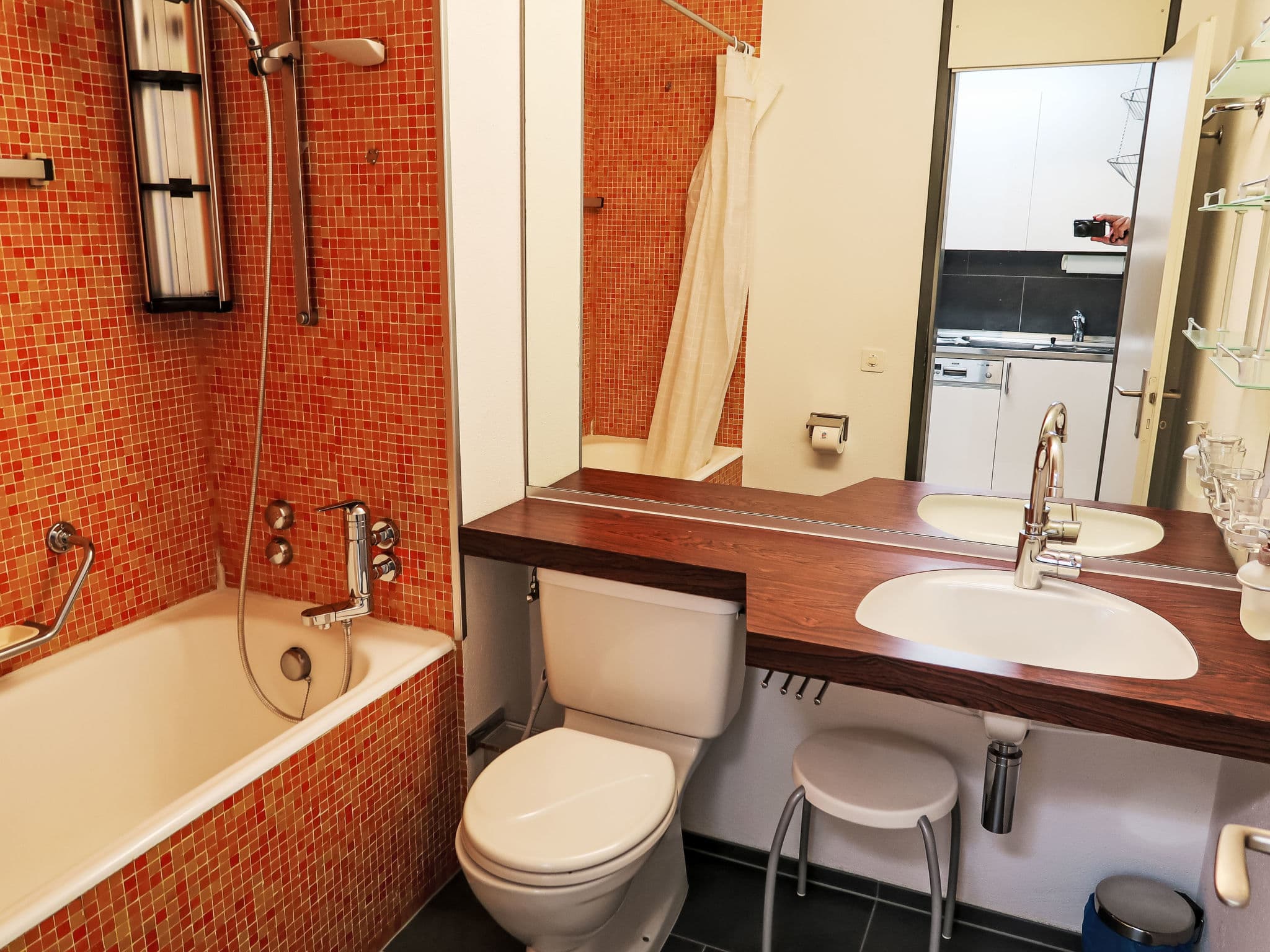 Bathroom / Wellness