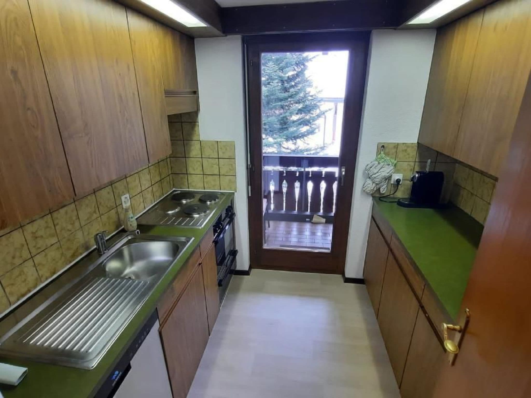 Gallery Image 12