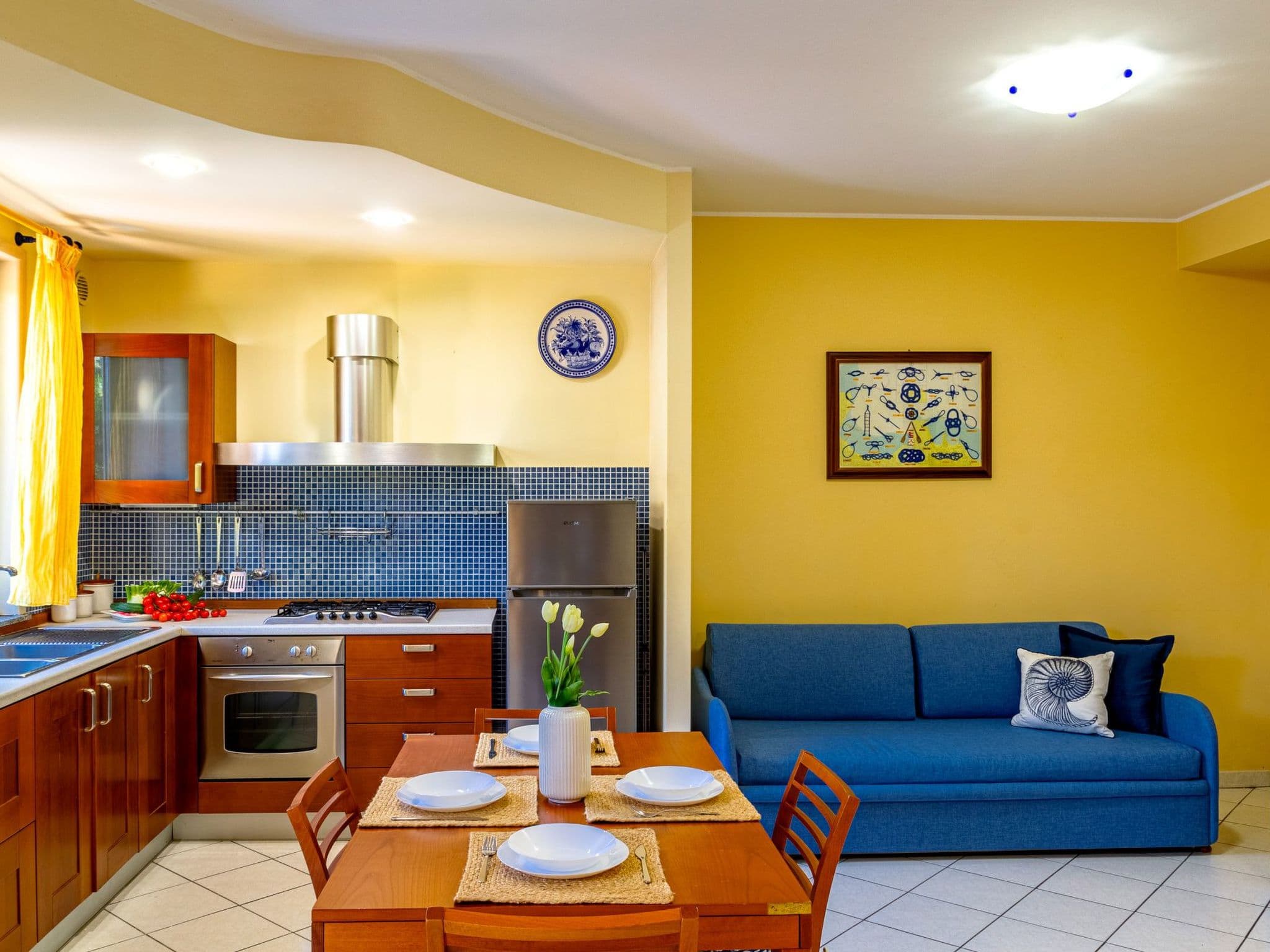 Kitchen / Dining Room