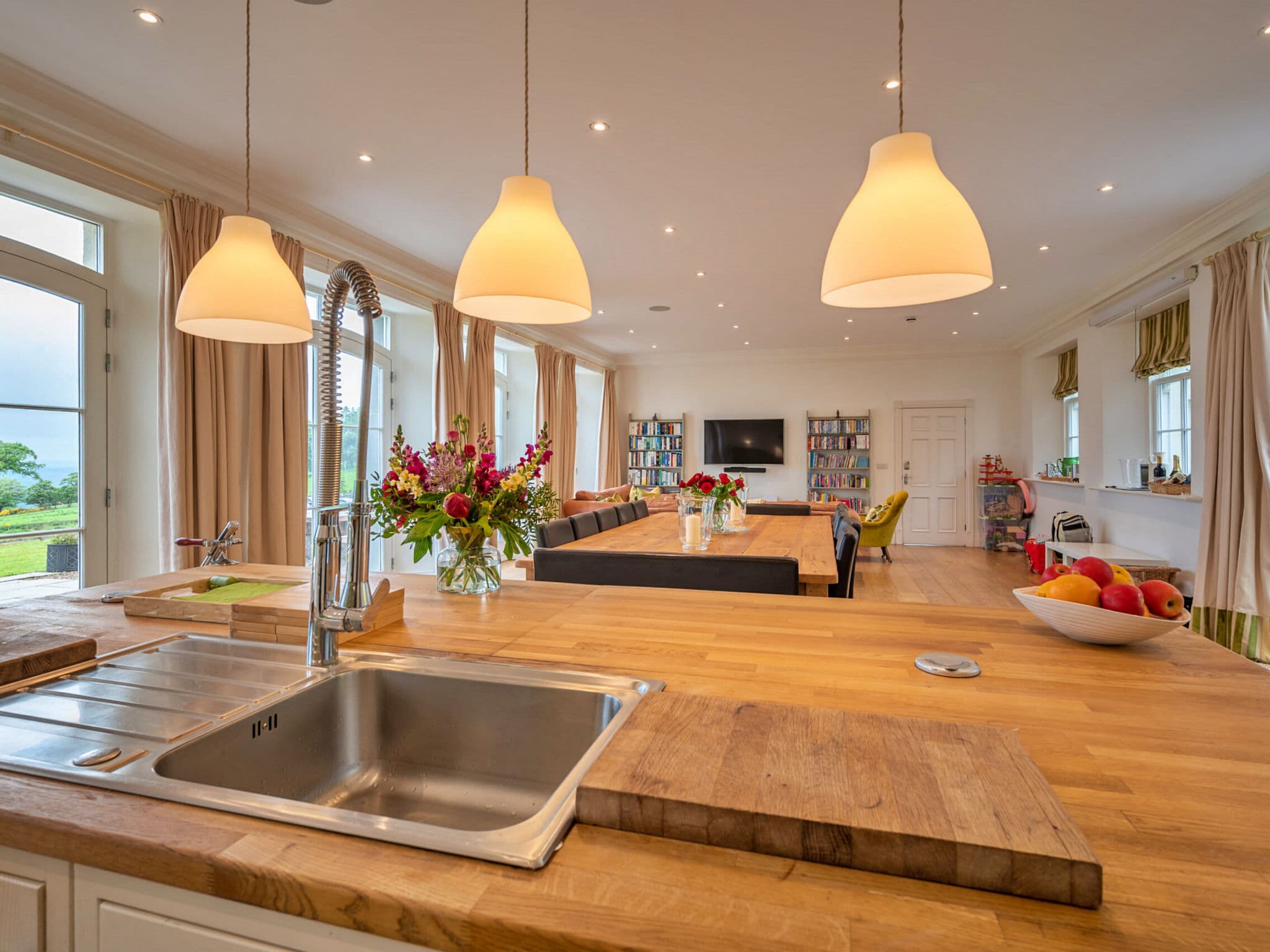 Kitchen / Dining Room