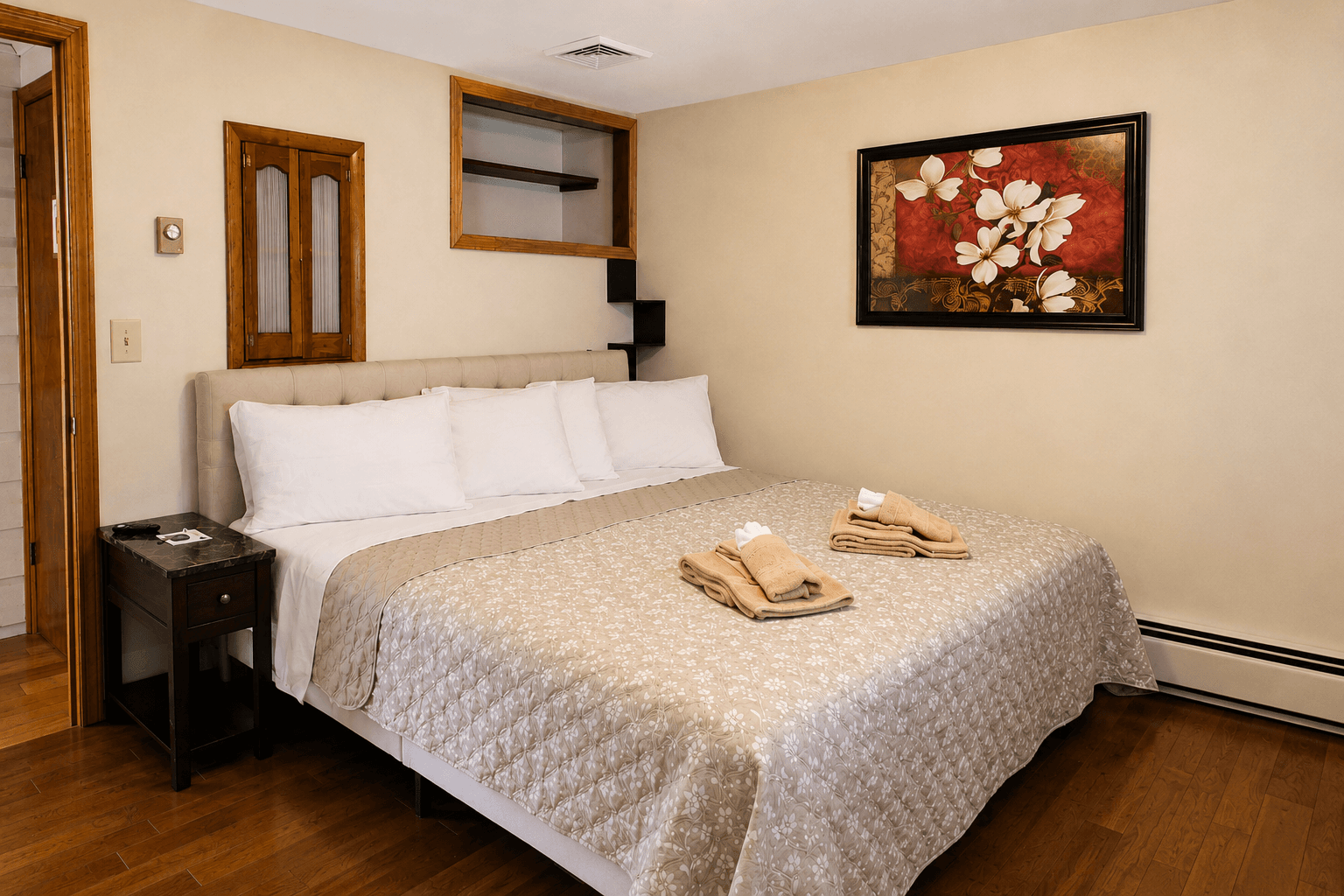 Bedroom #5 with King bed