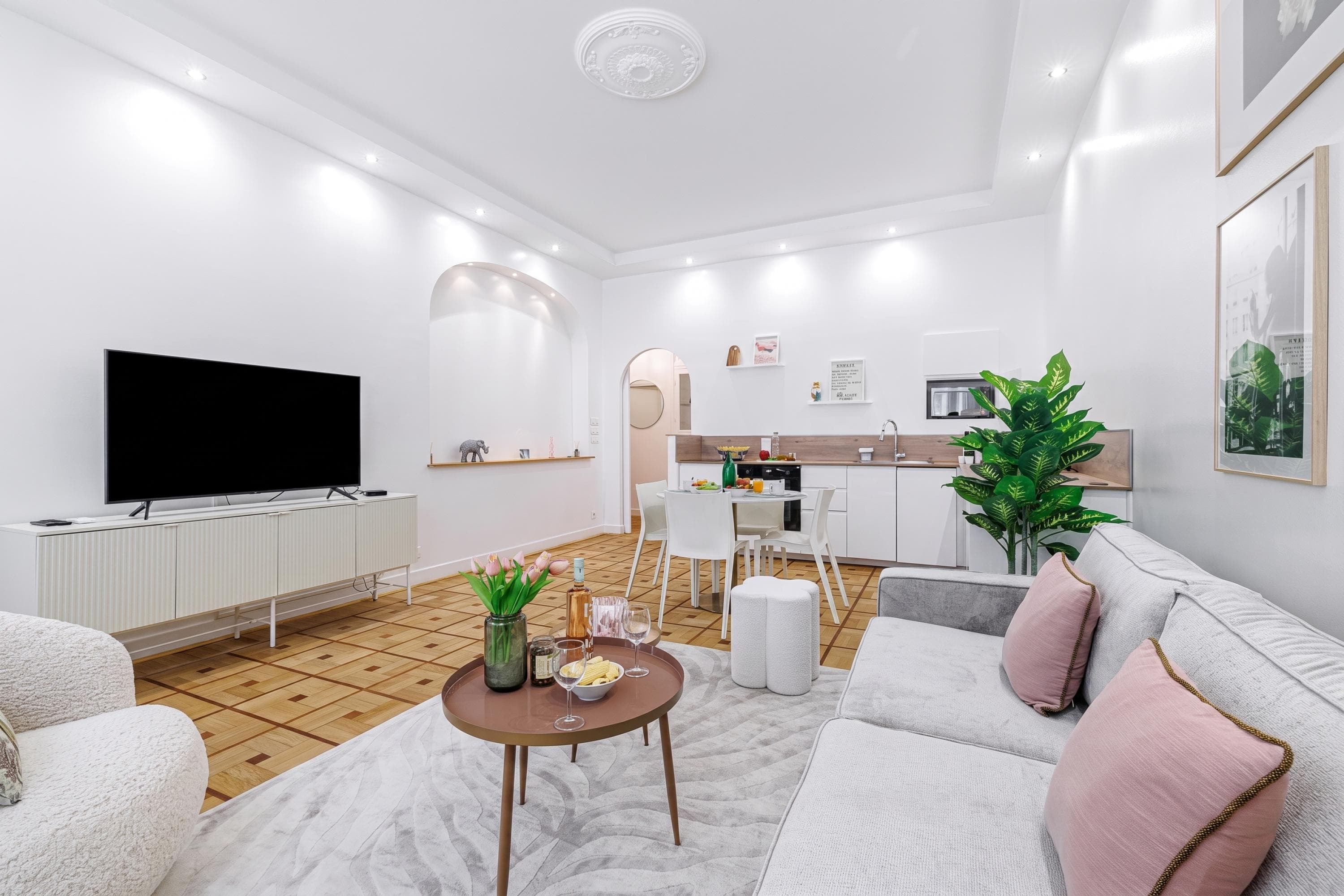 Gallery Image 15