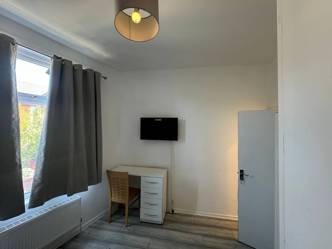 Gallery Image 10