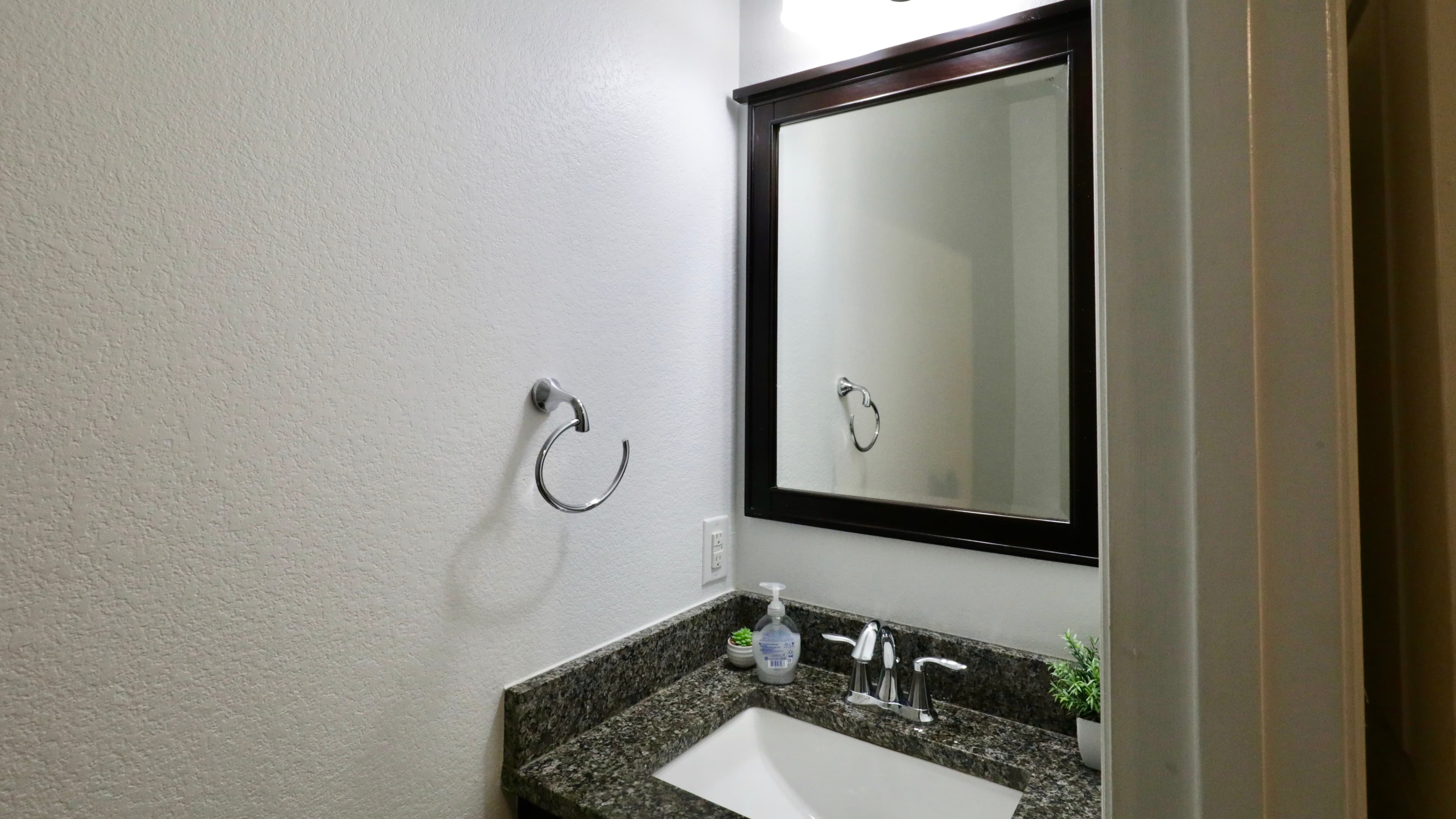Gallery Image 17