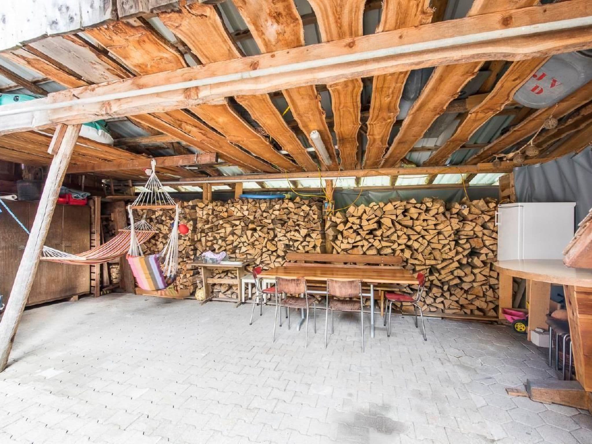 Gallery Image 19