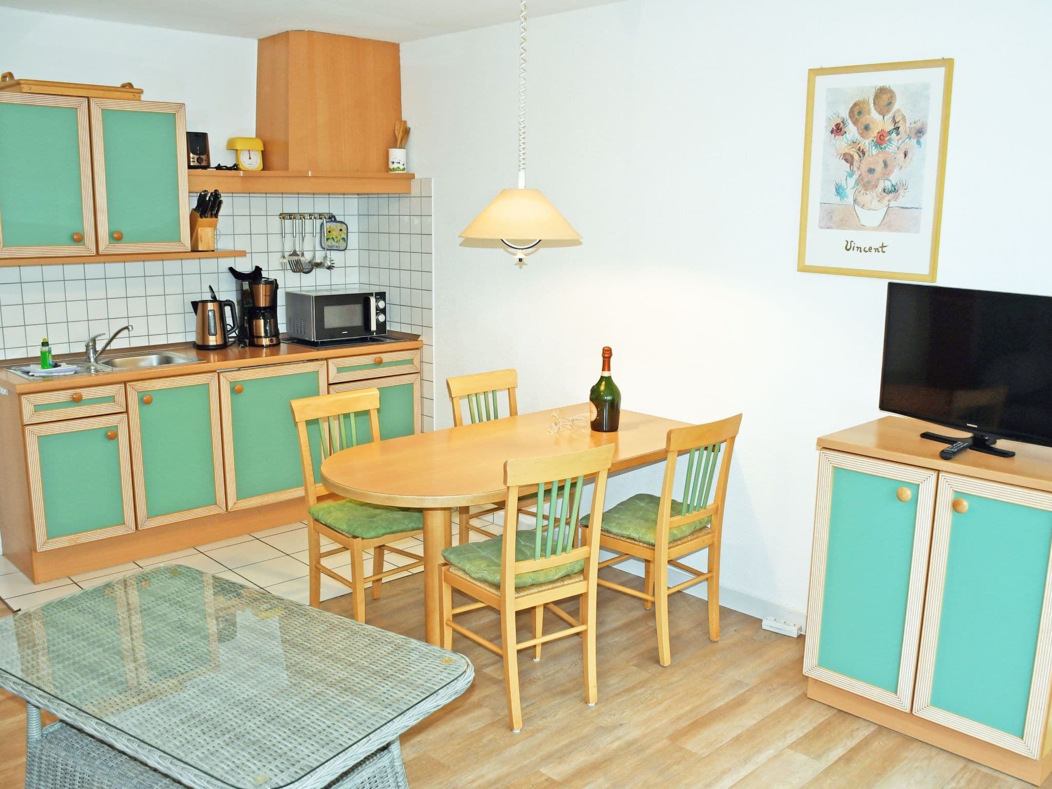 Kitchen / Dining Room