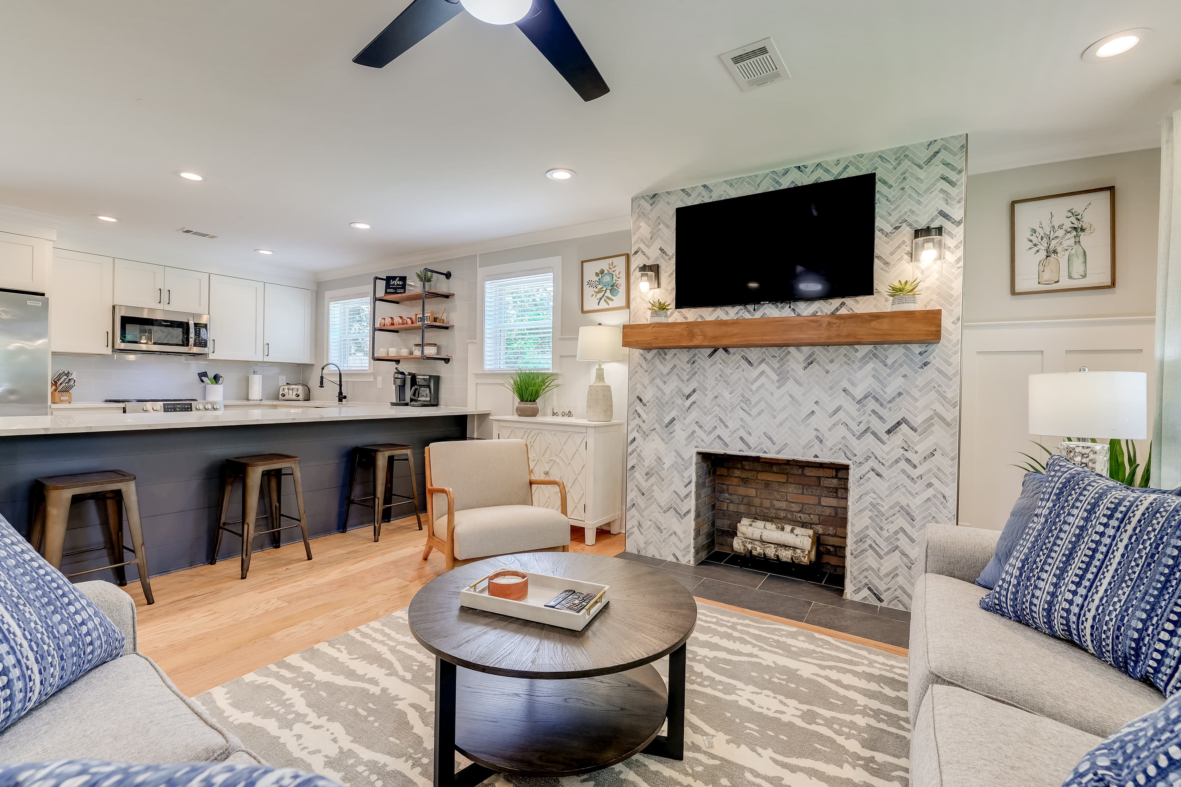 Comfortable Living Room