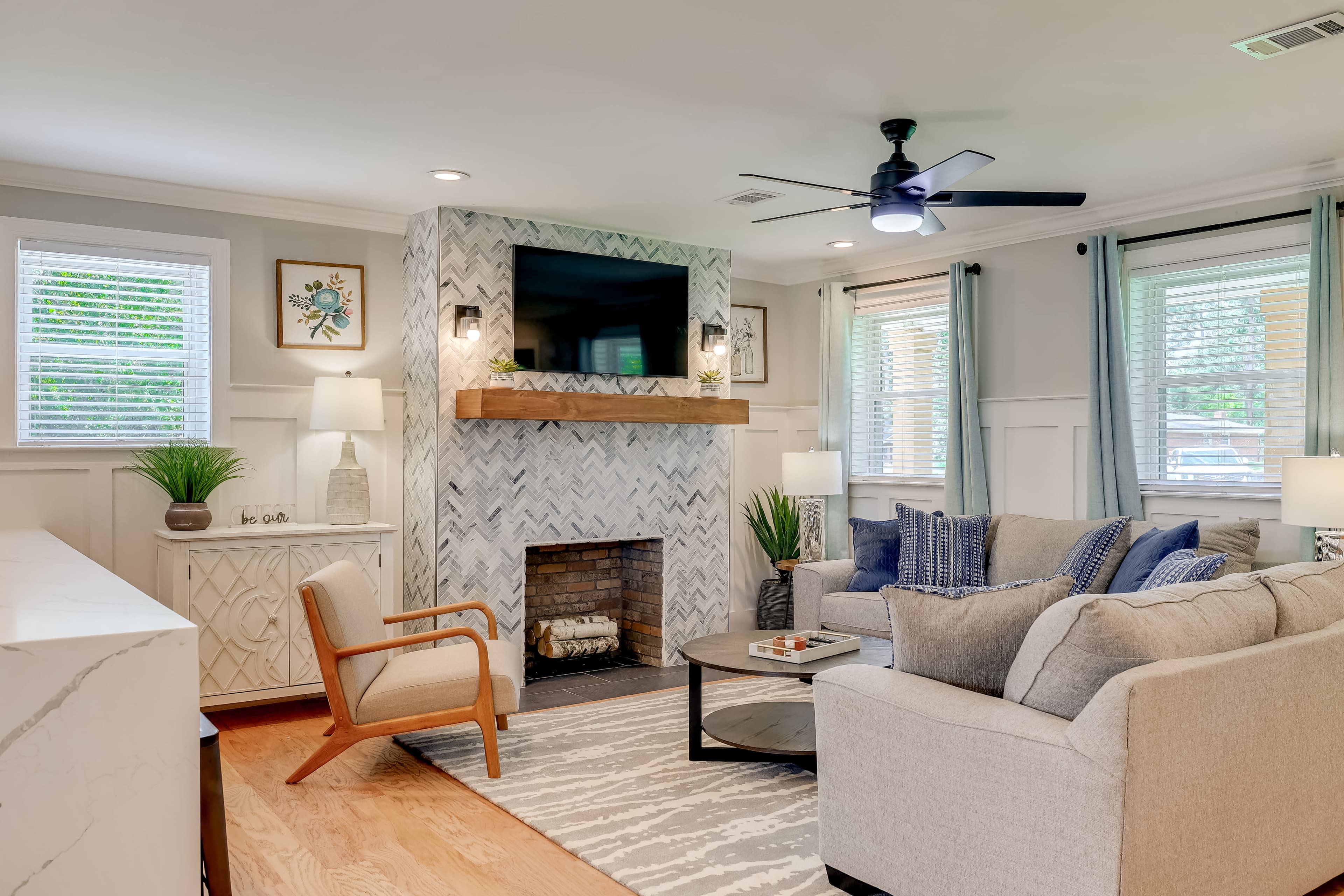 Comfortable Living Room