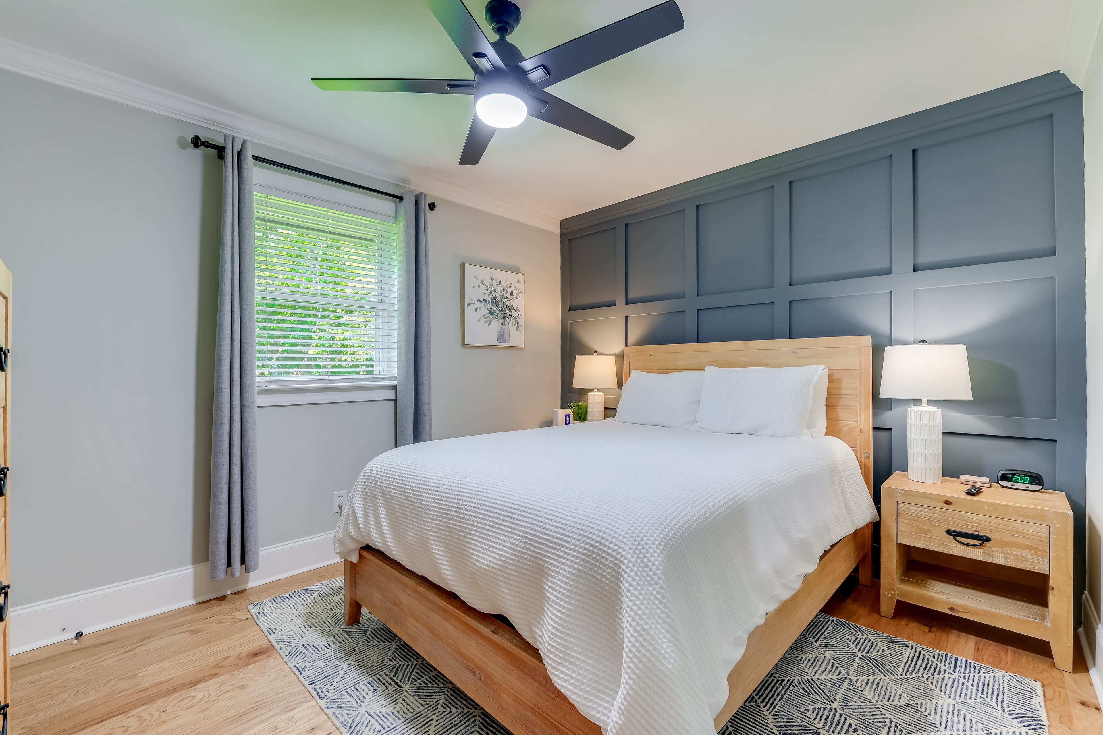 Guest Bedroom #2 (Queen)