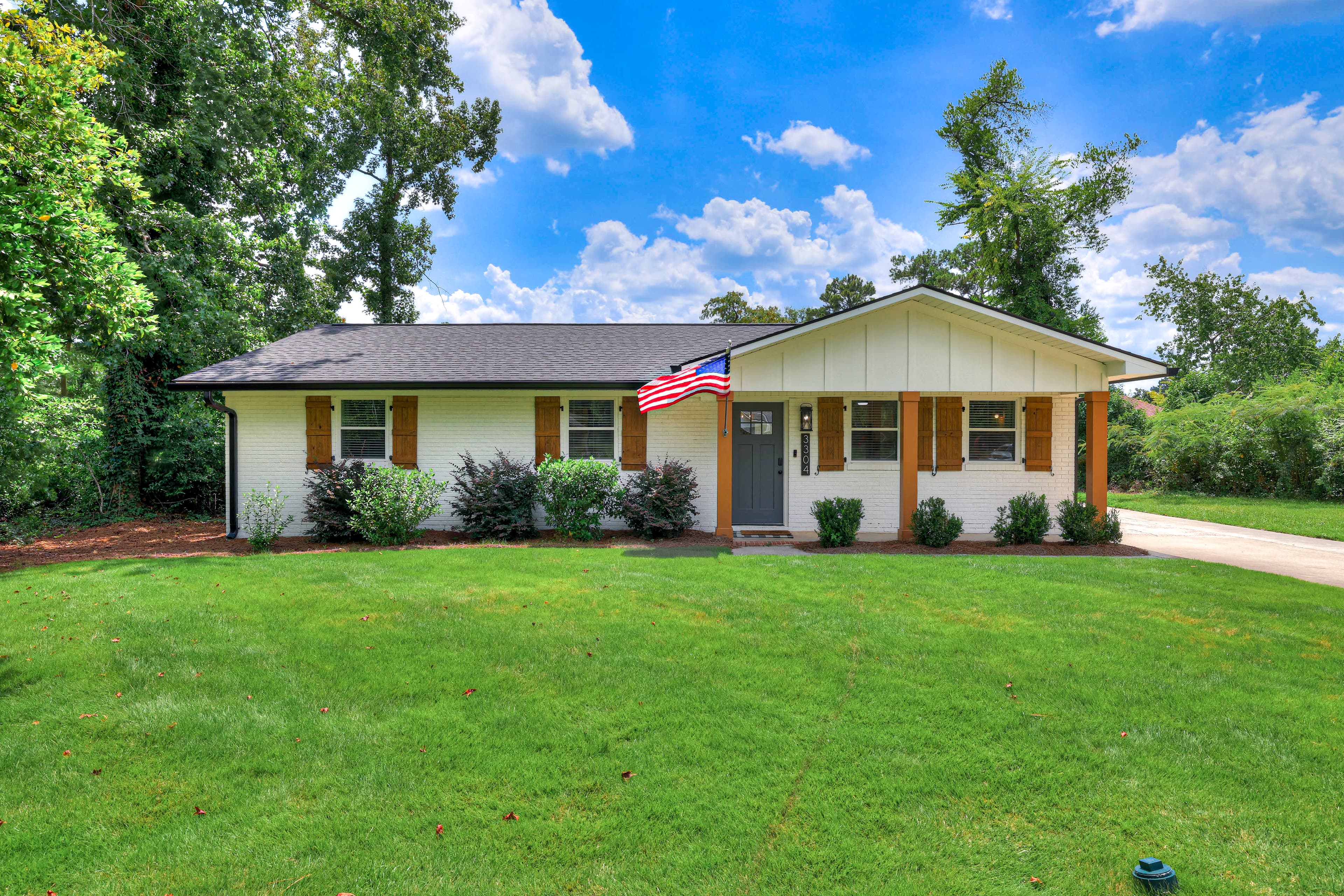 Luxury Ranch Home in Culdesac