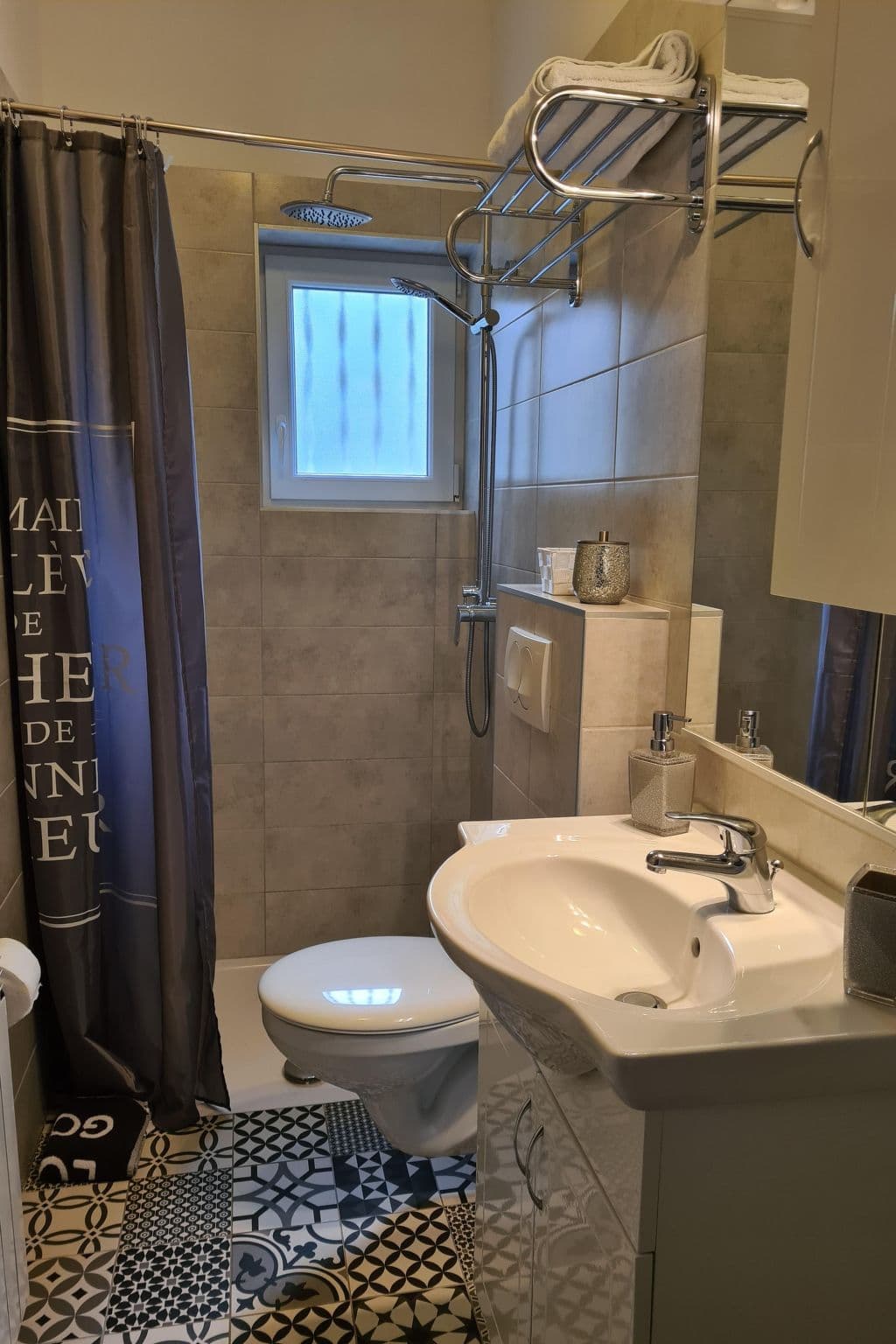 Bathroom / Wellness