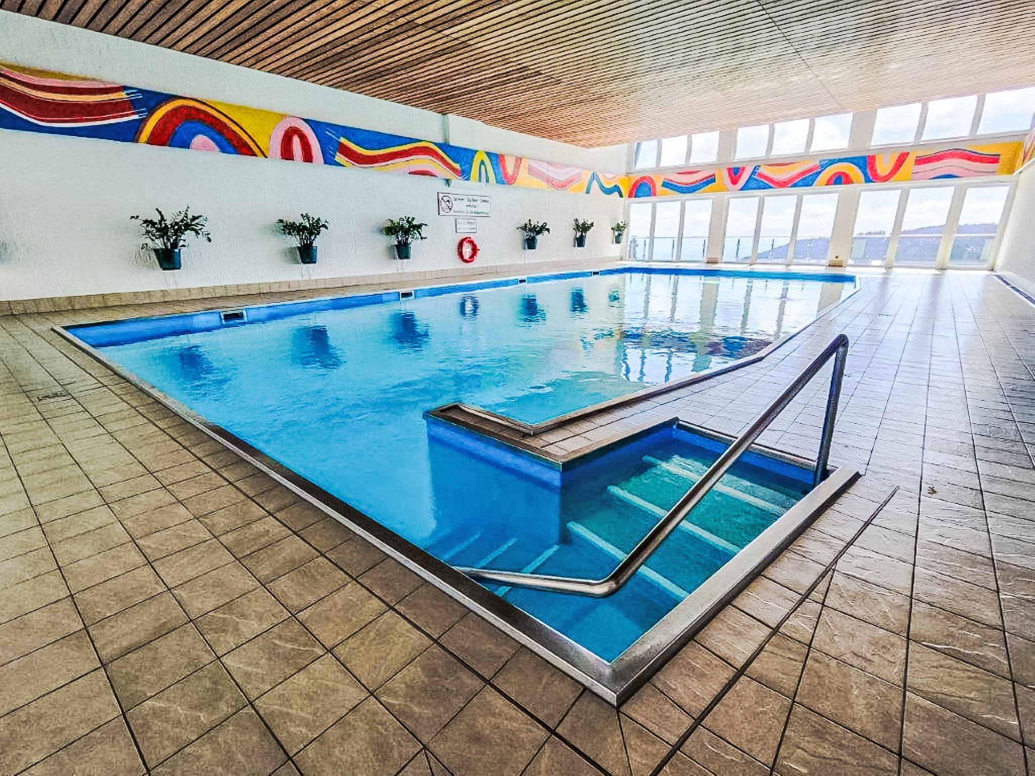 Pool Indoor