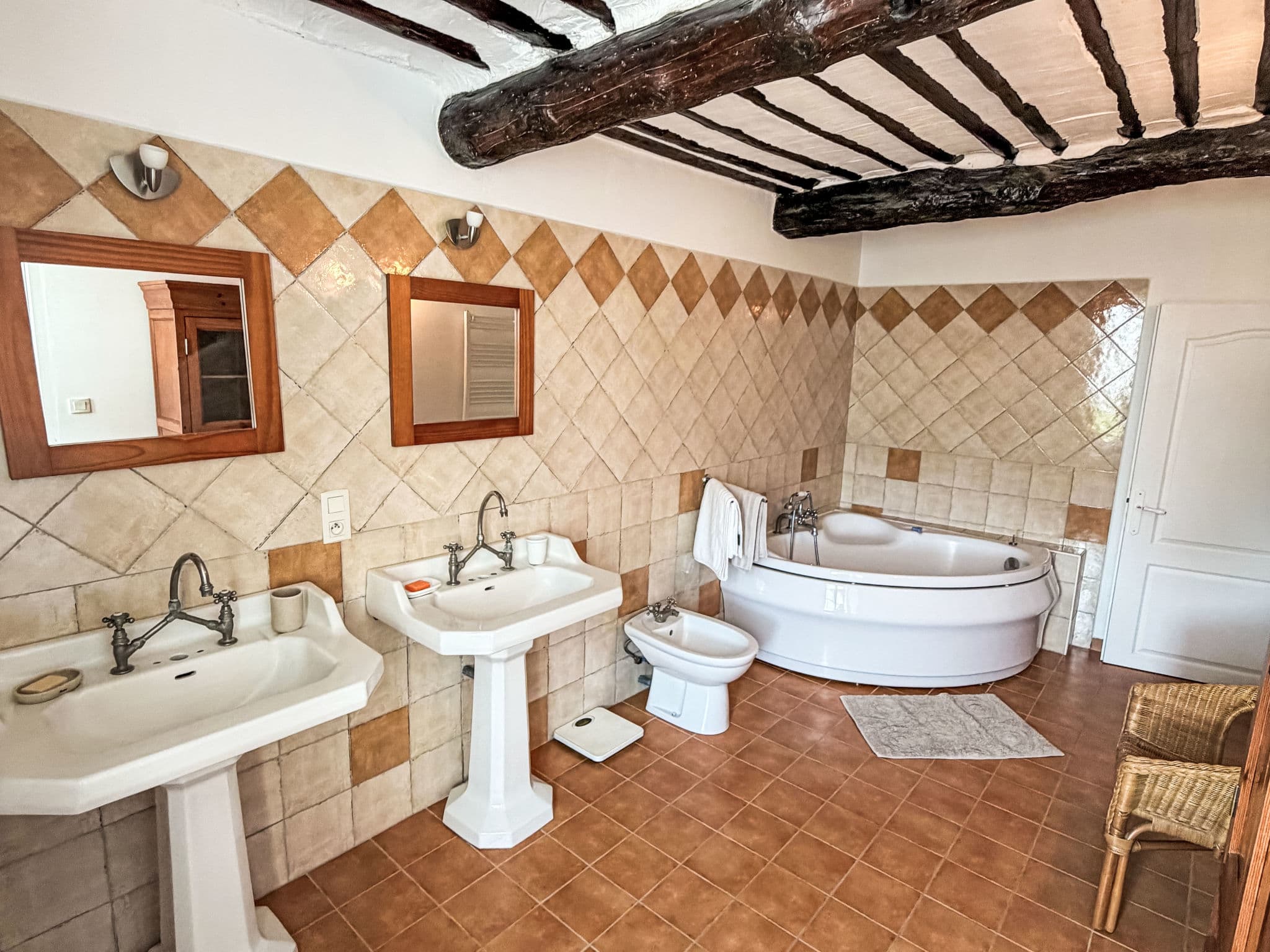 Bathroom / Wellness