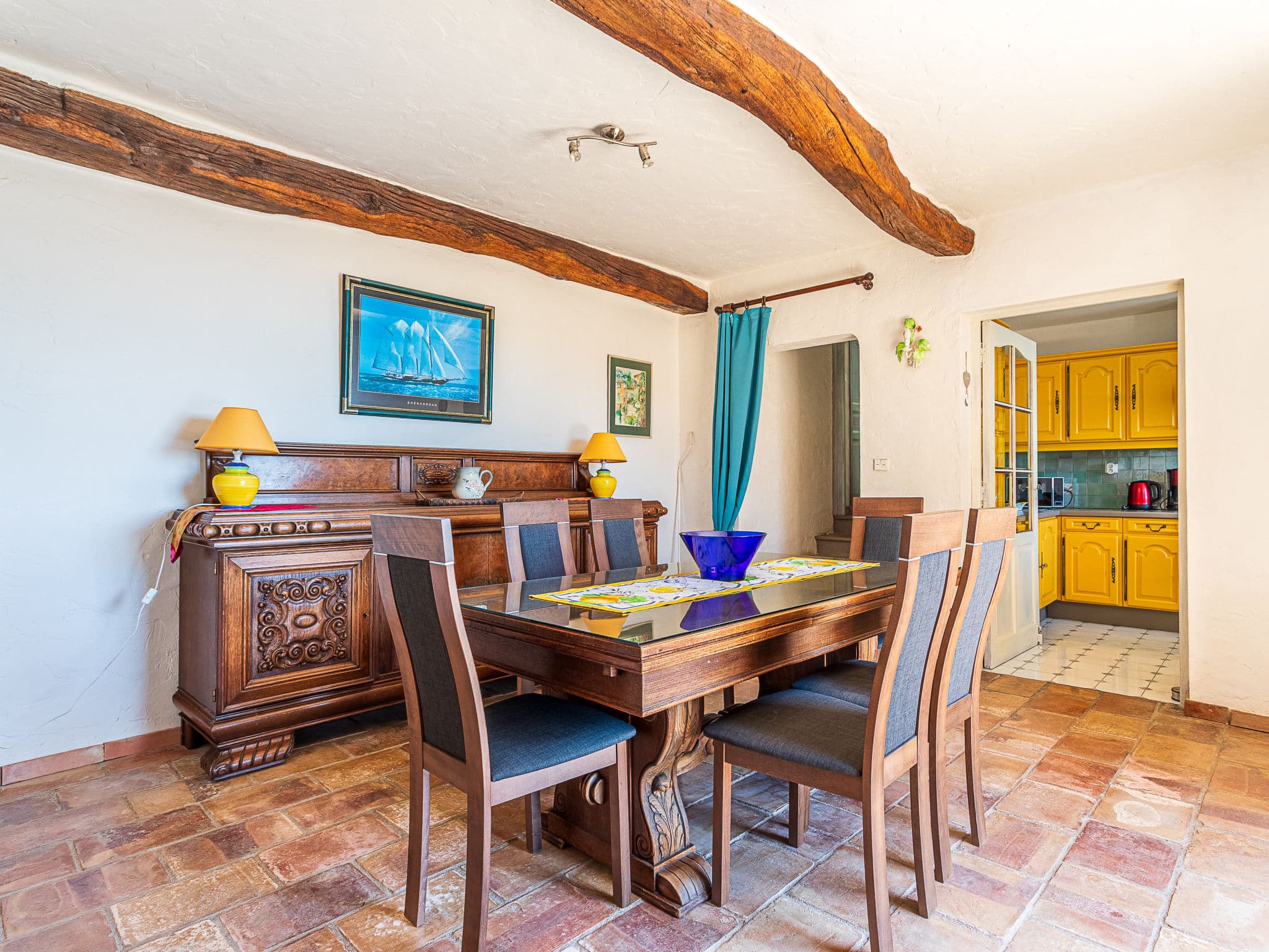 Kitchen / Dining Room