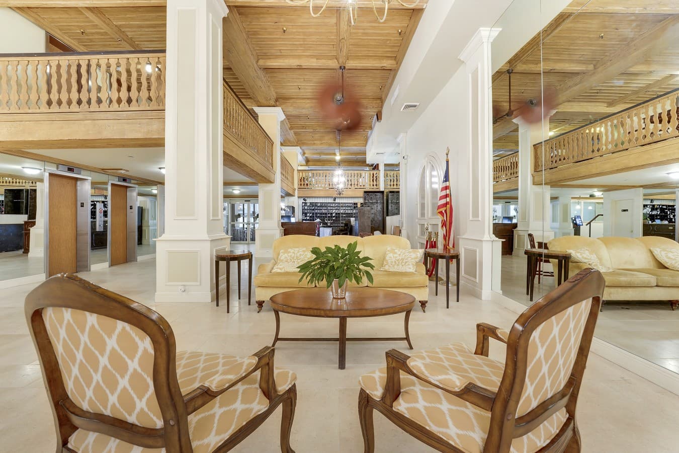 8 - Palm Beach Hotel.jpg