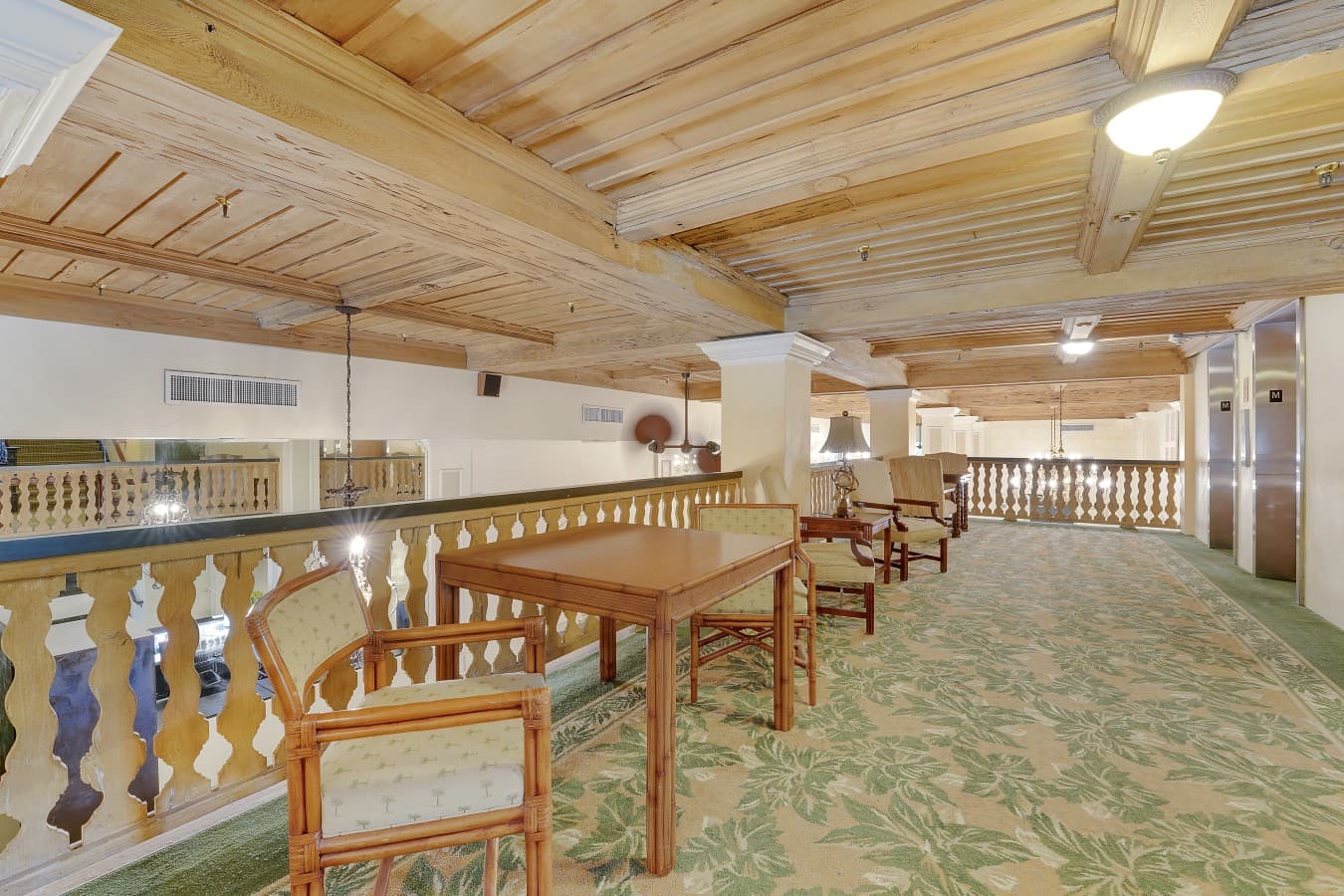 12 - Palm Beach Hotel.jpg