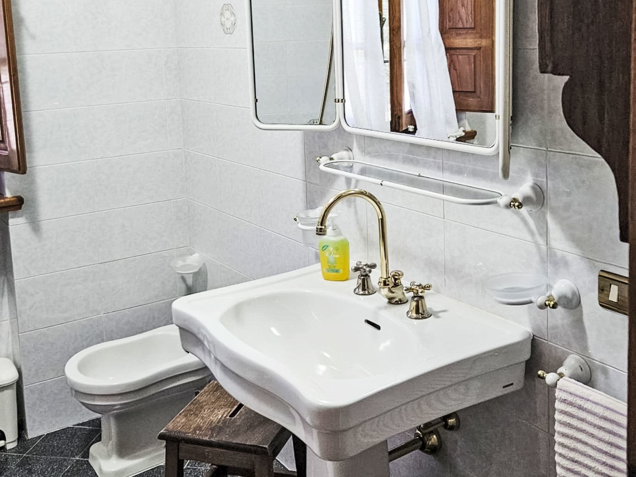 Bathroom / Wellness