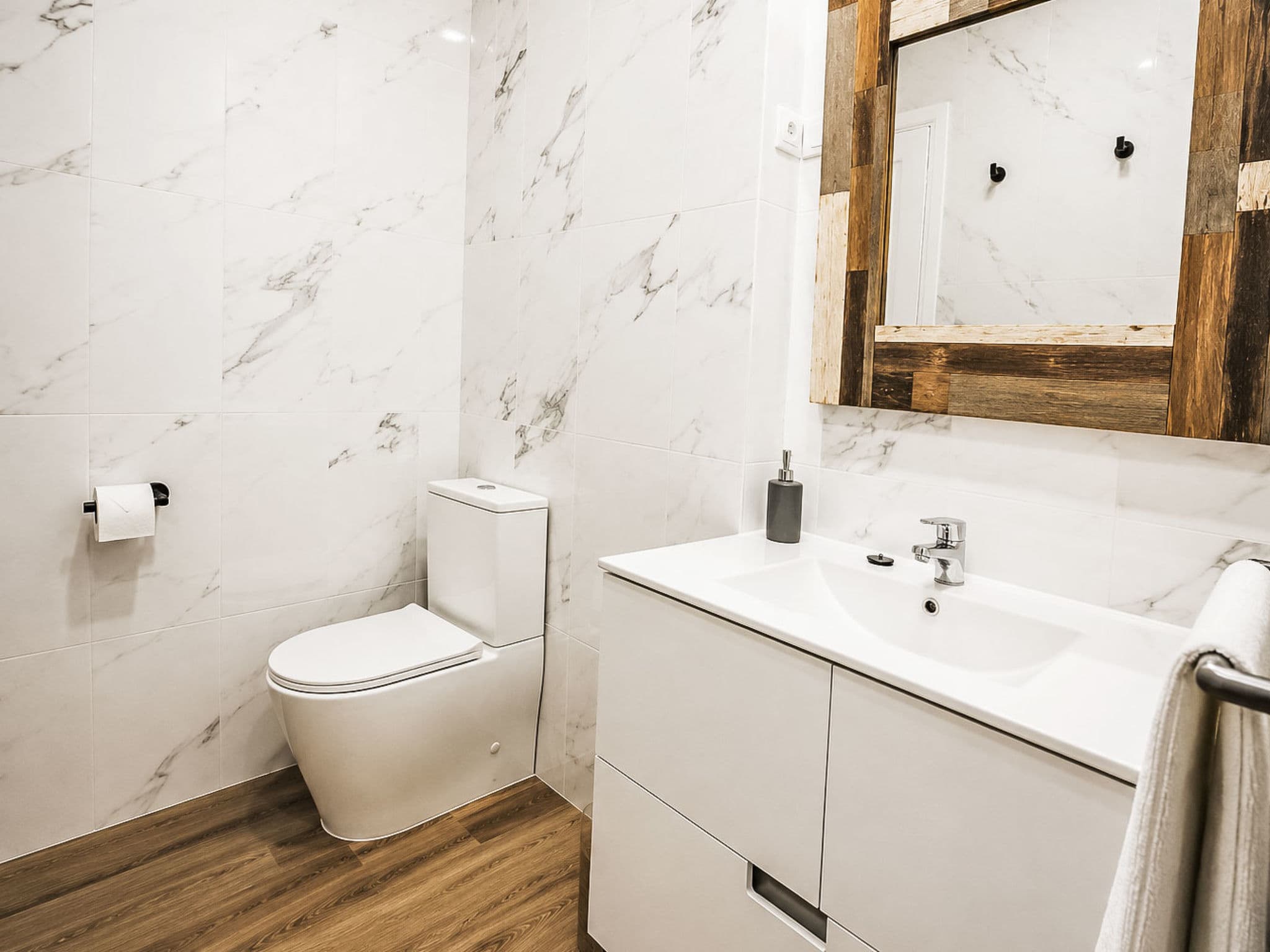 Bathroom / Wellness