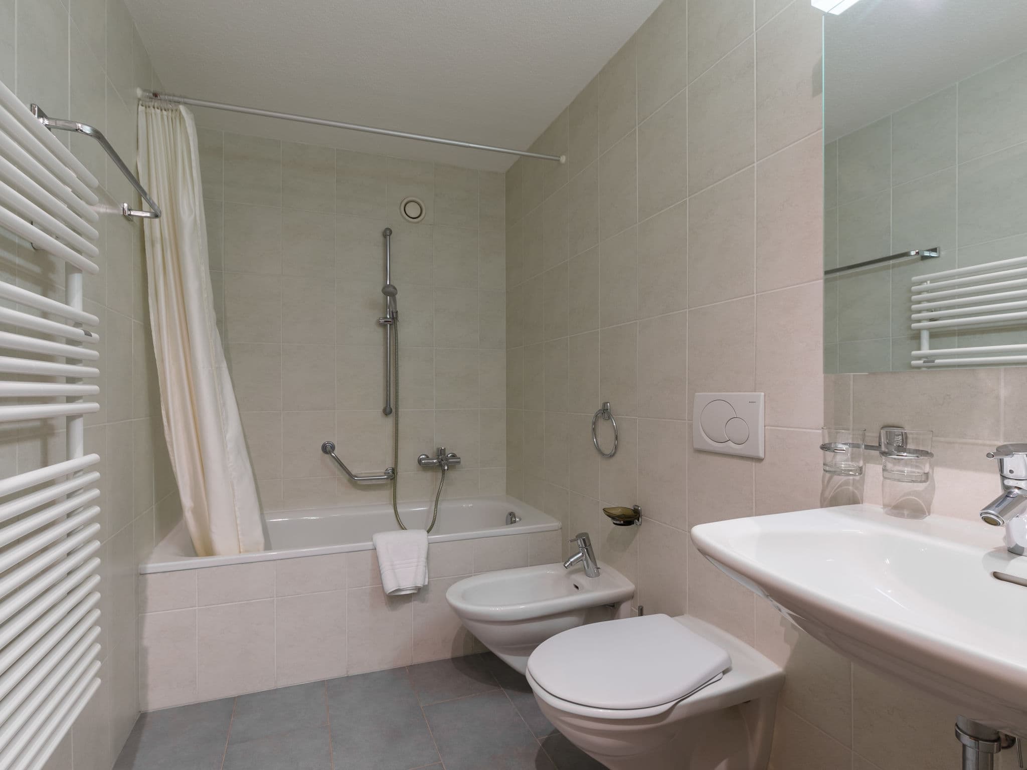Bathroom / Wellness