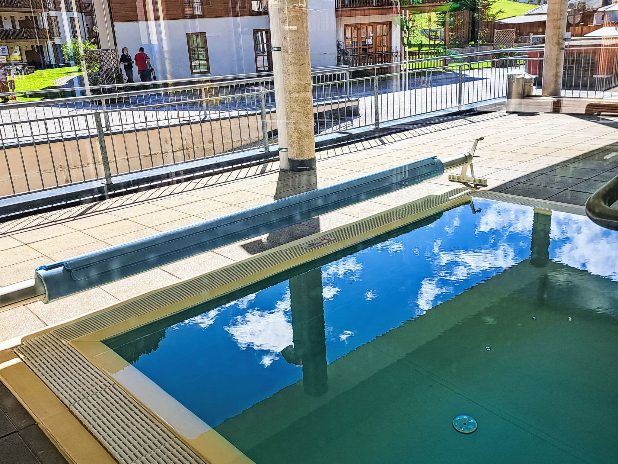 Pool Indoor