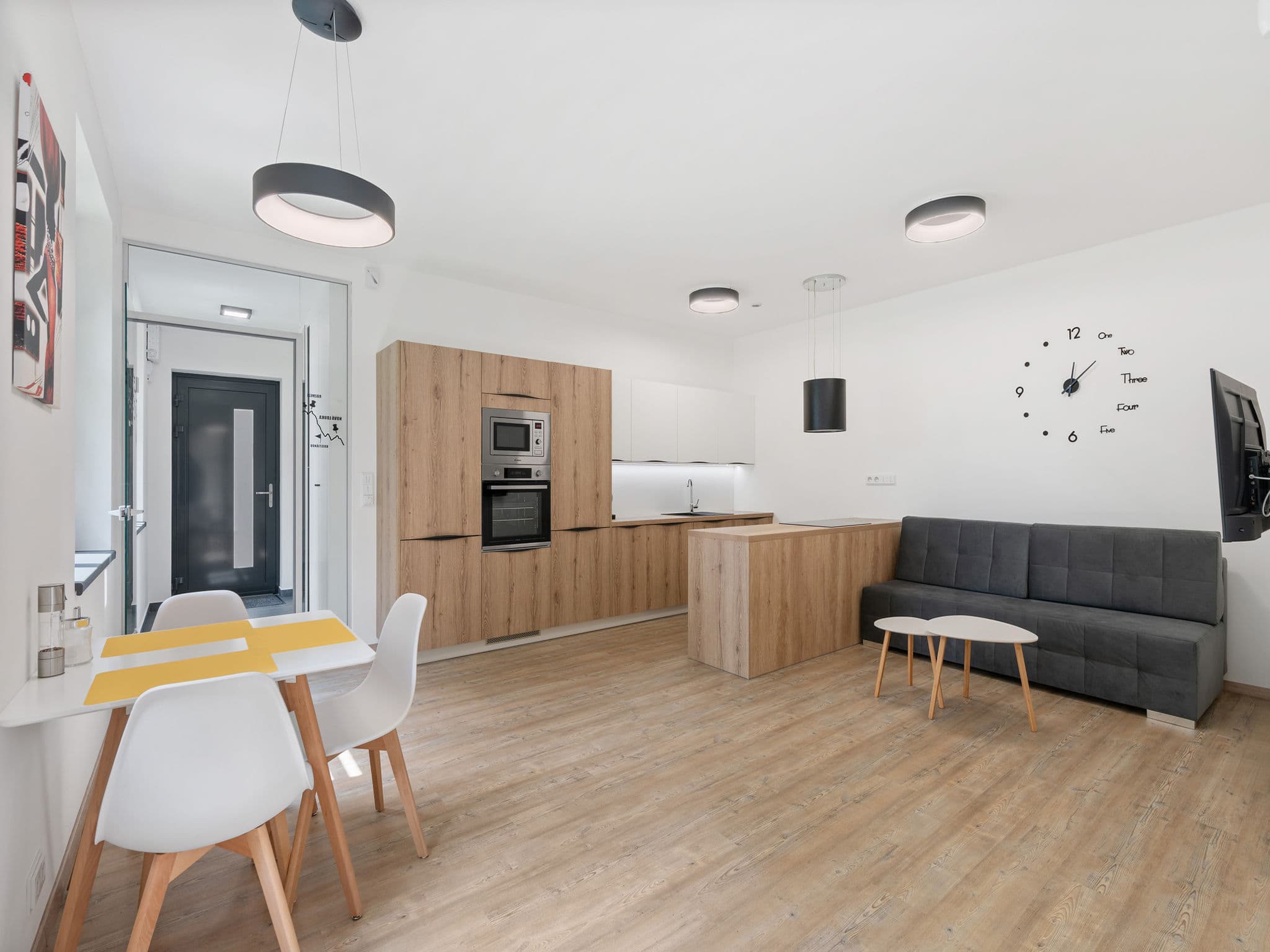 Kitchen / Dining Room