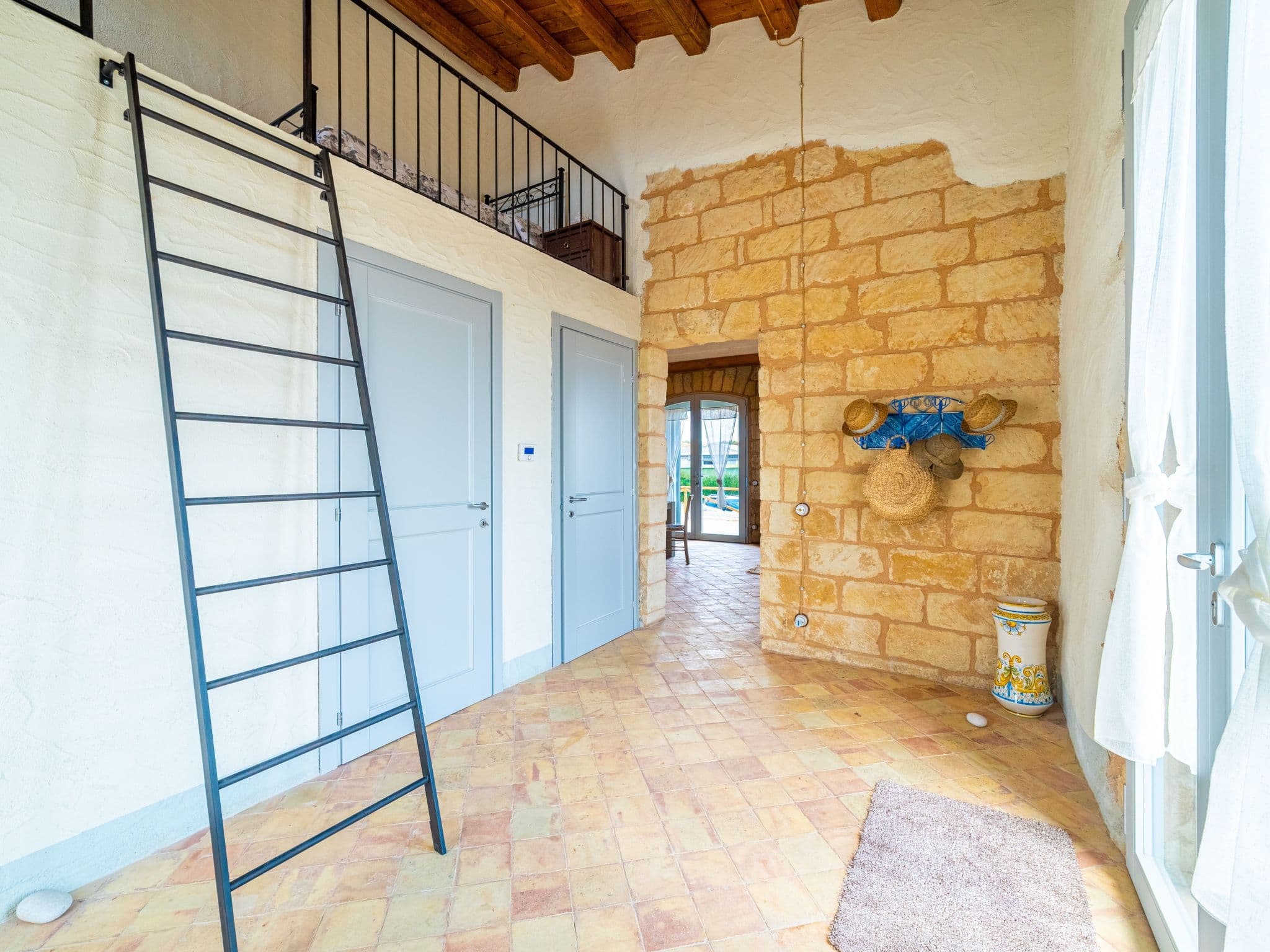 Gallery Image 30