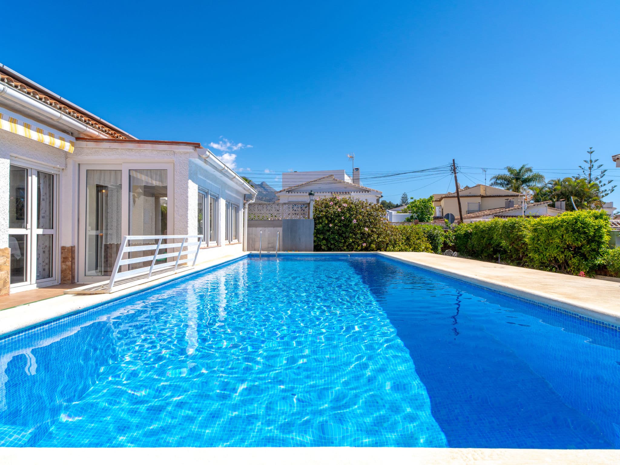 Pool Indoor