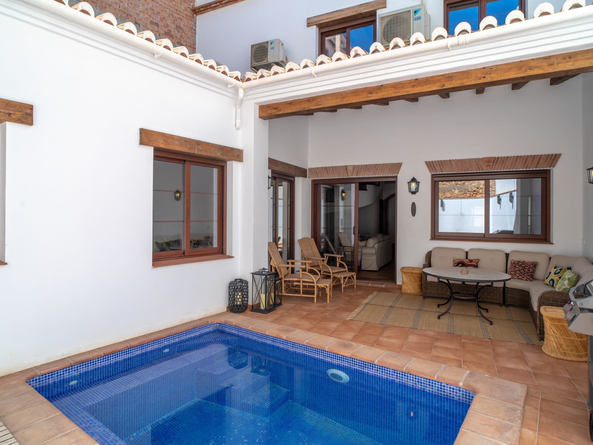 Pool Indoor
