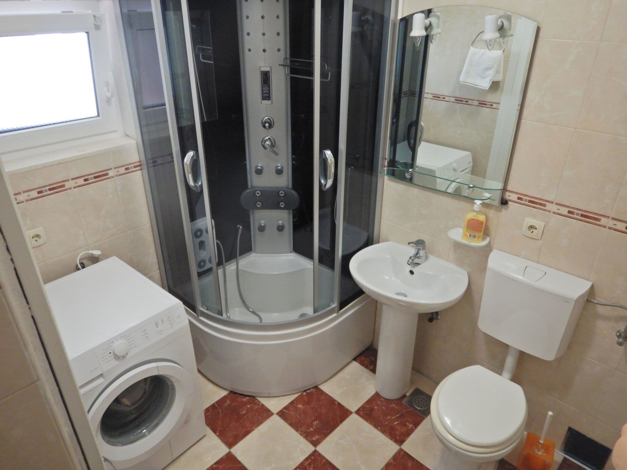 Gallery Image 5