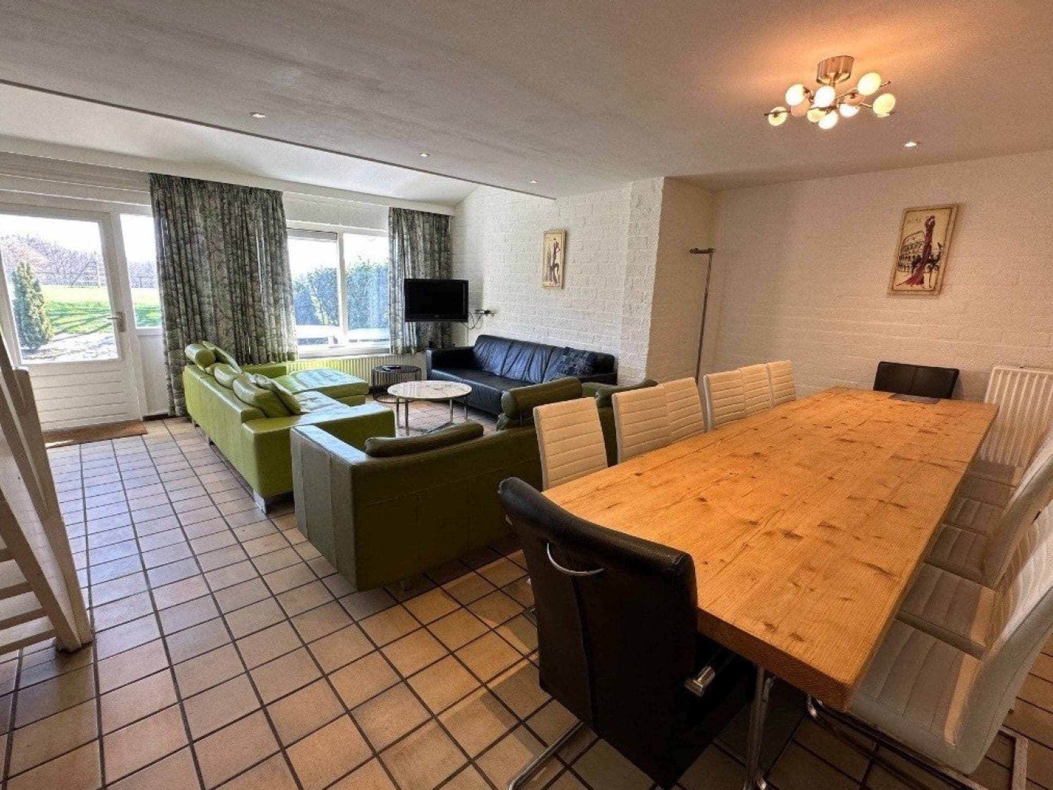 Kitchen / Dining Room