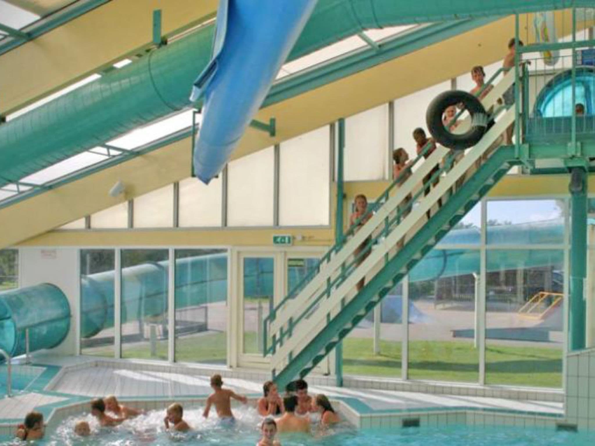 Pool Indoor