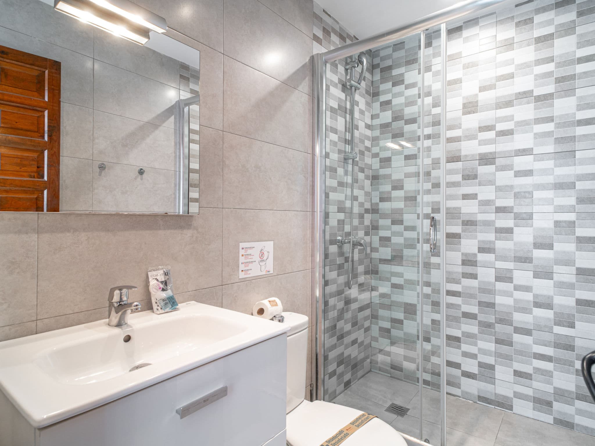 Bathroom / Wellness