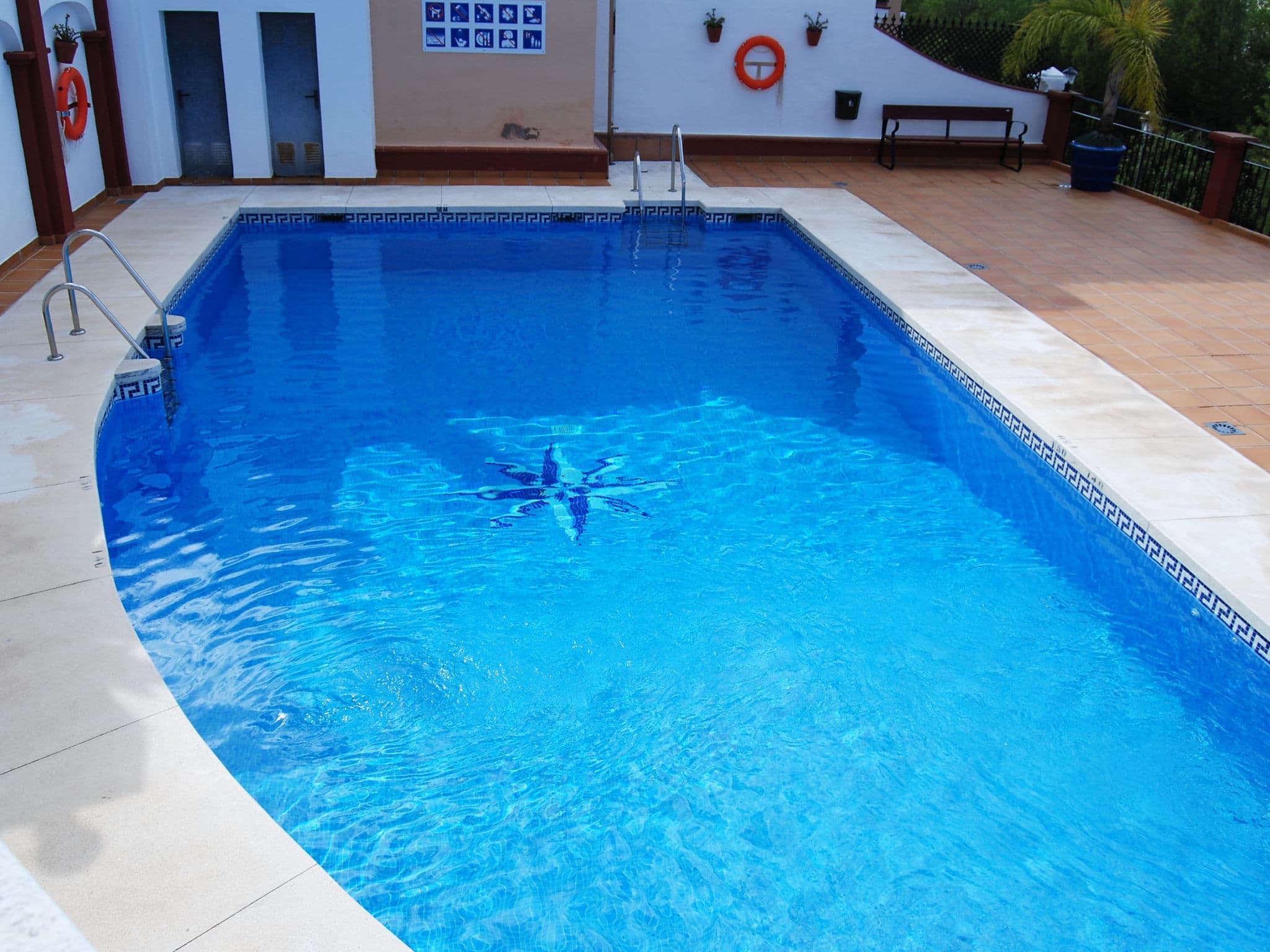 Pool Indoor