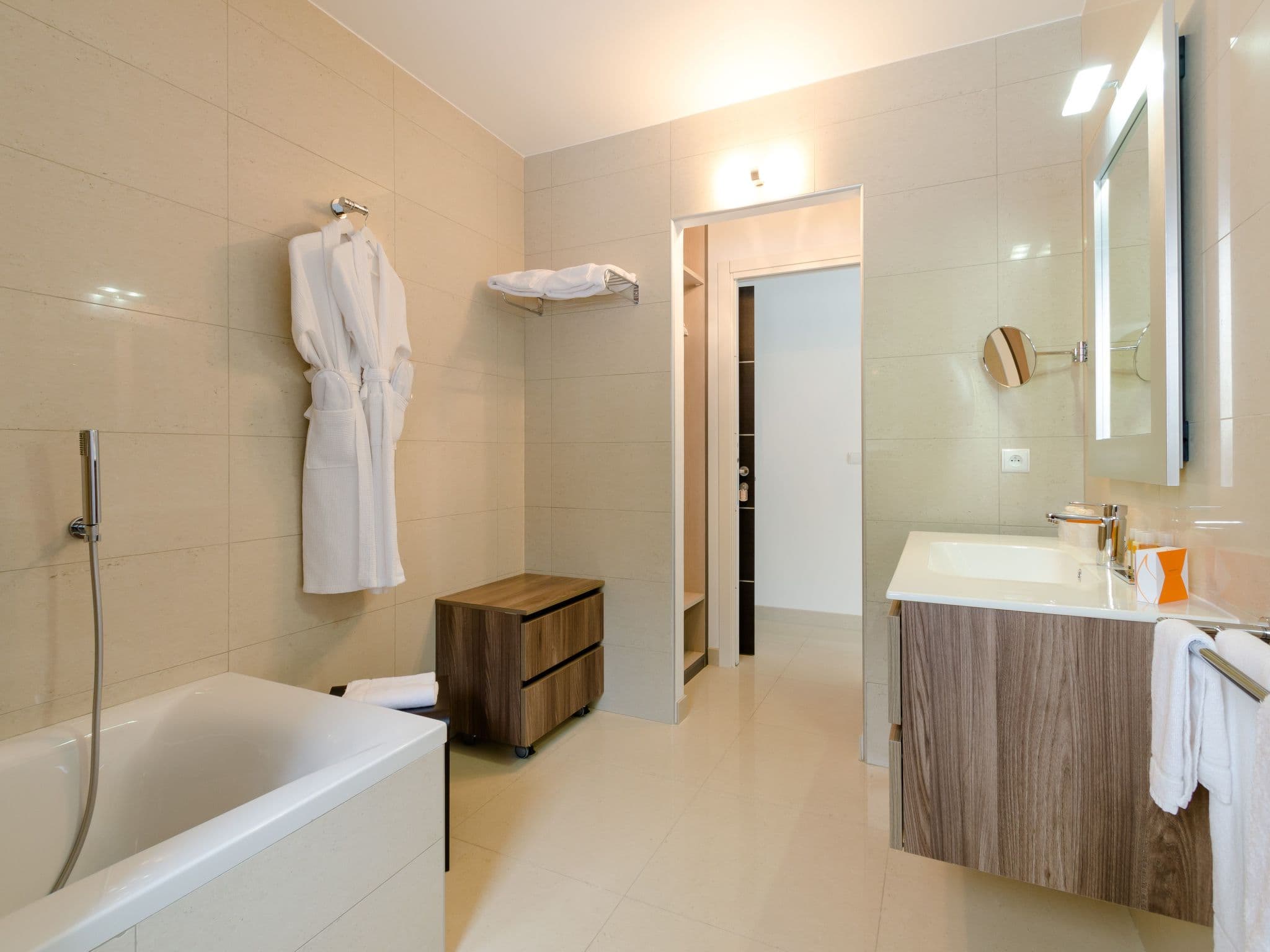 Bathroom / Wellness