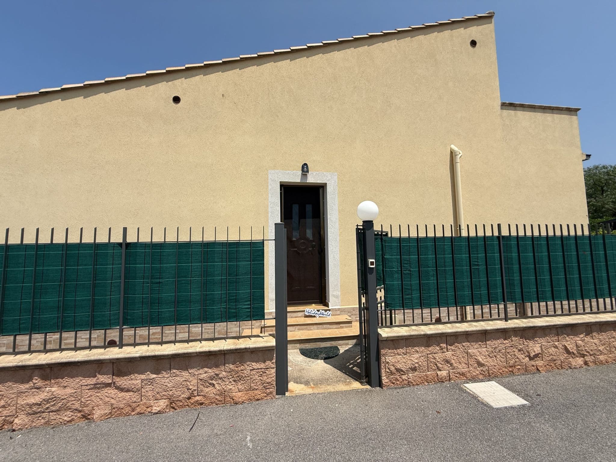 Gallery Image 21