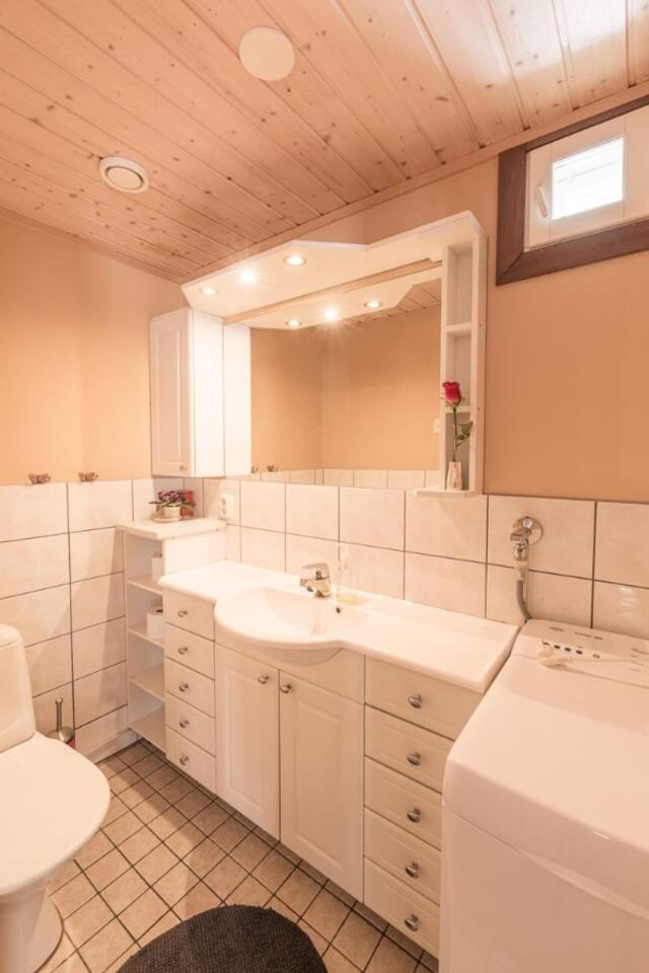 Gallery Image 11