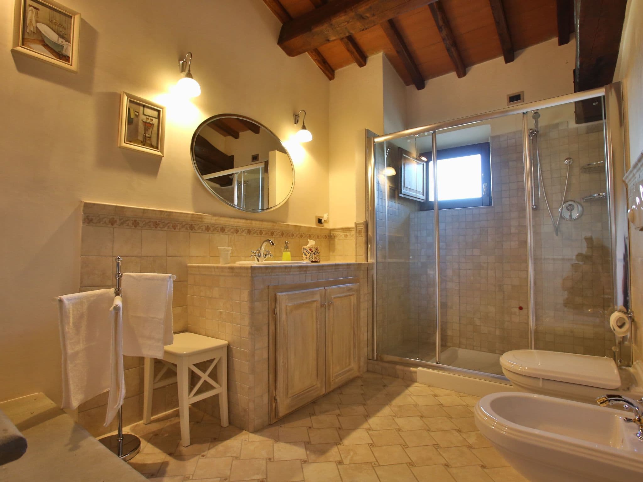 Bathroom / Wellness