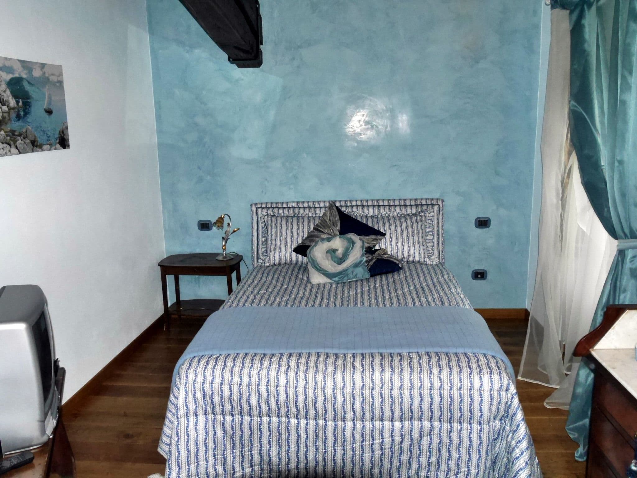 Gallery Image 13