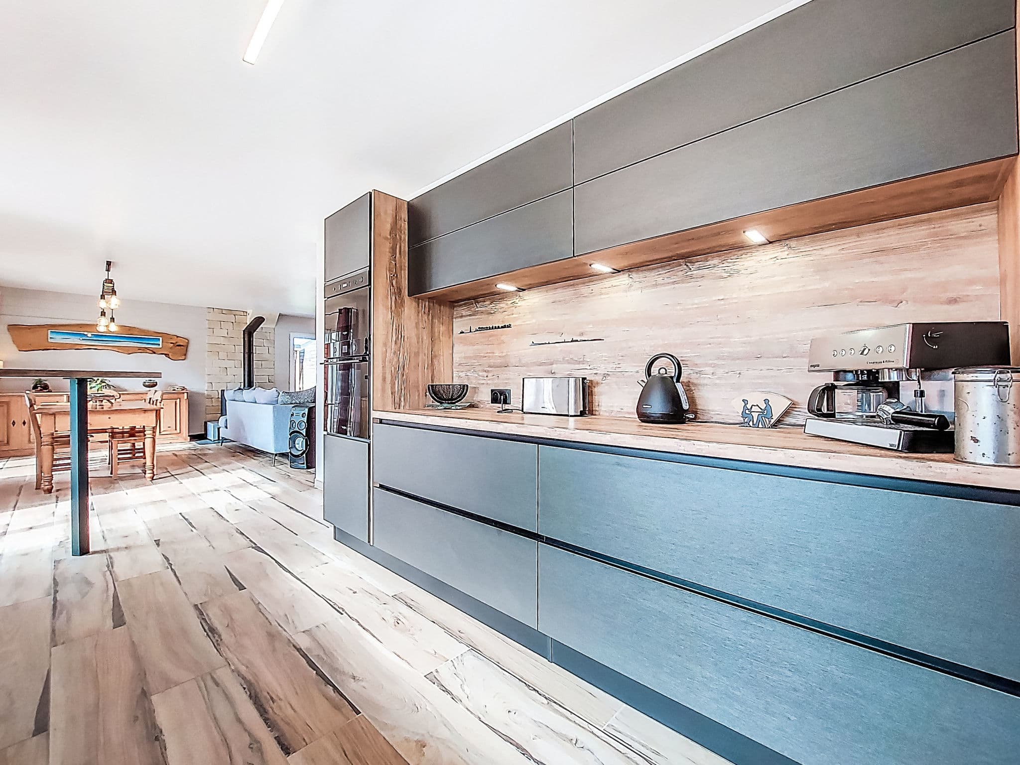 Kitchen / Dining Room