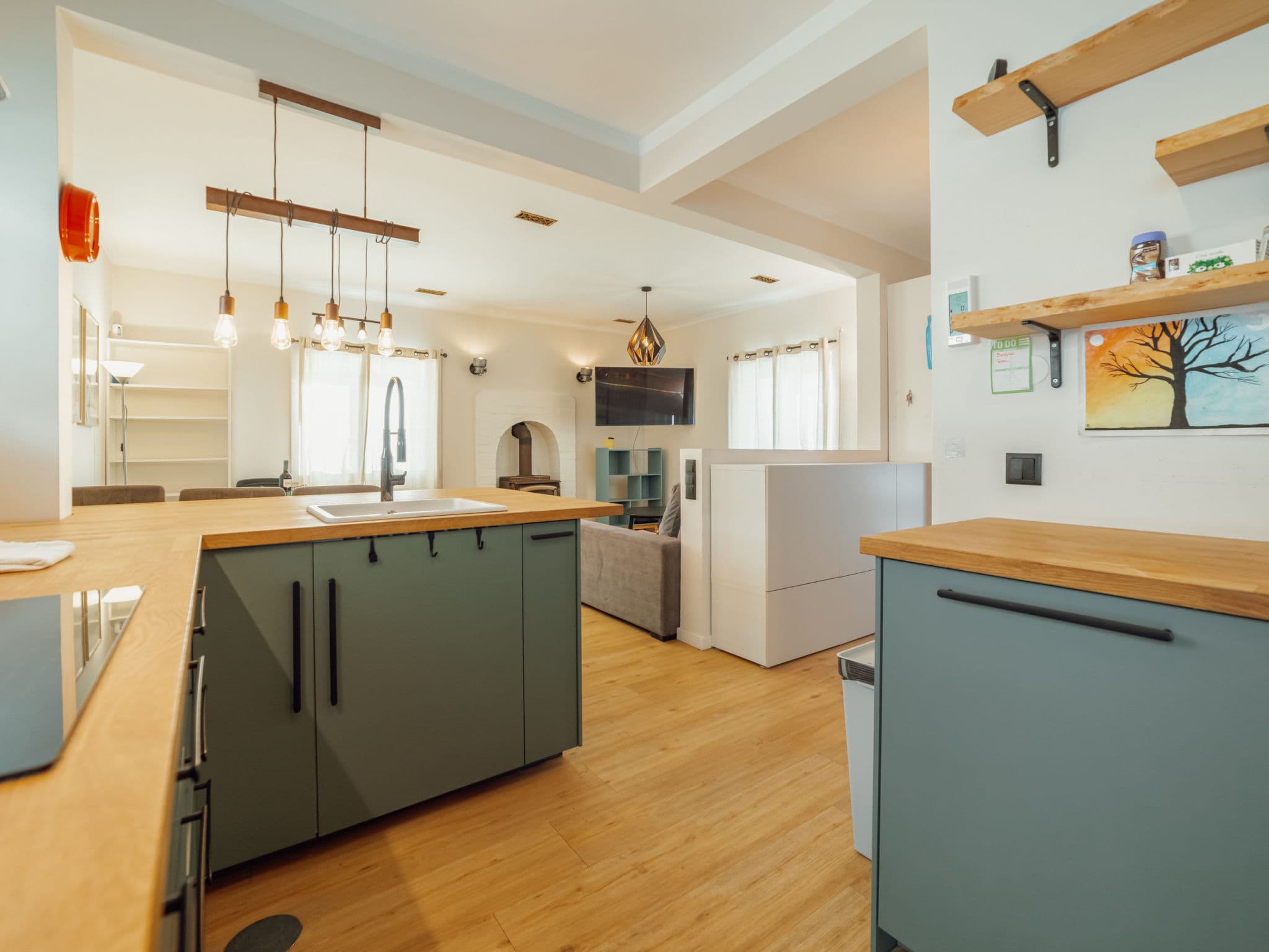 Kitchen / Dining Room